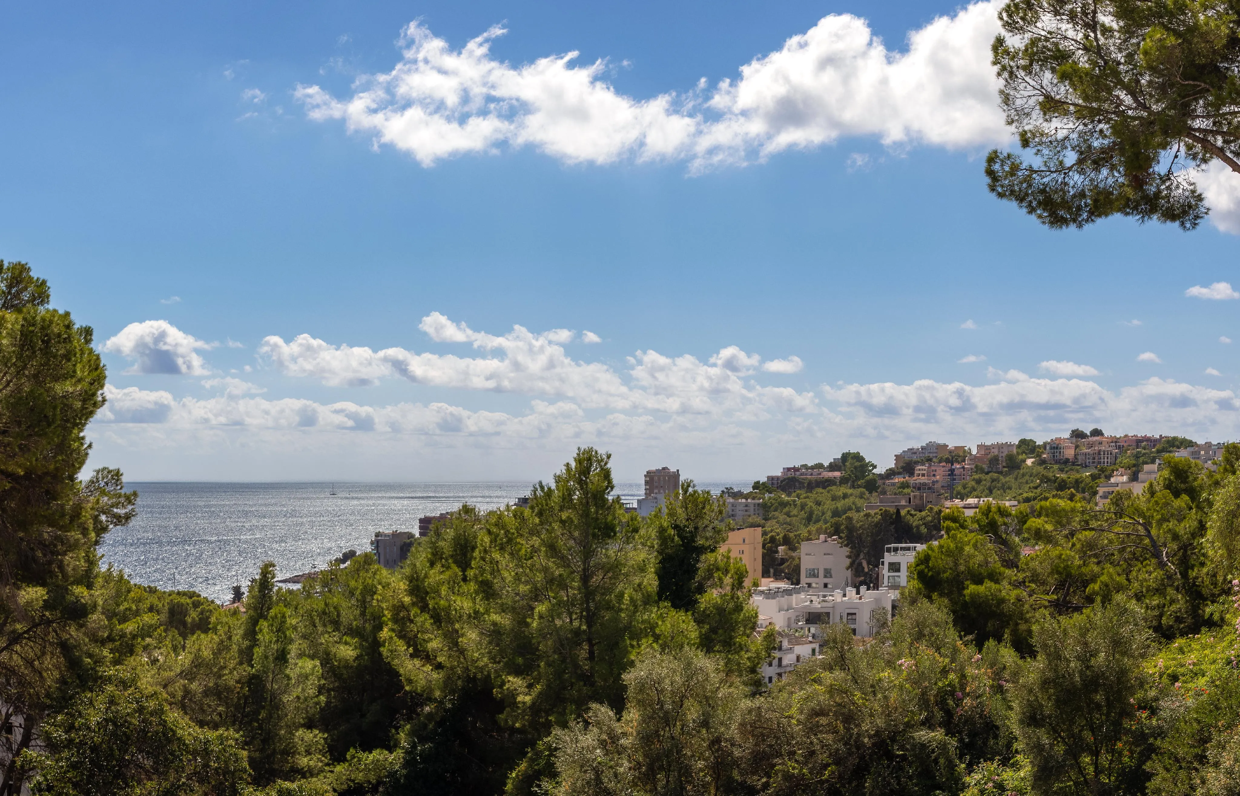 Villa moderne, déjà construite, avec vue imprenable sur la mer-15
