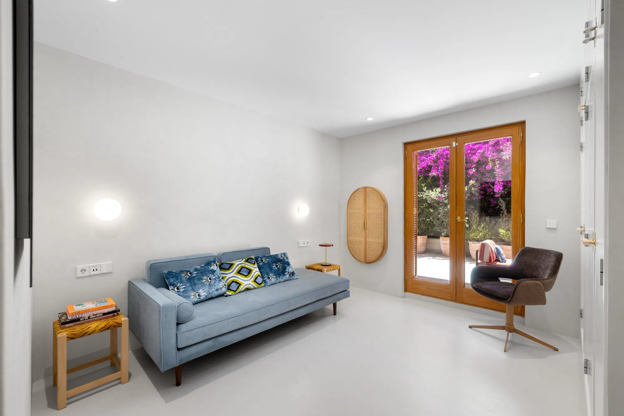 Un elegant pis d'estil casa amb jardí, accés privat i piscina a La Bonanova.-8