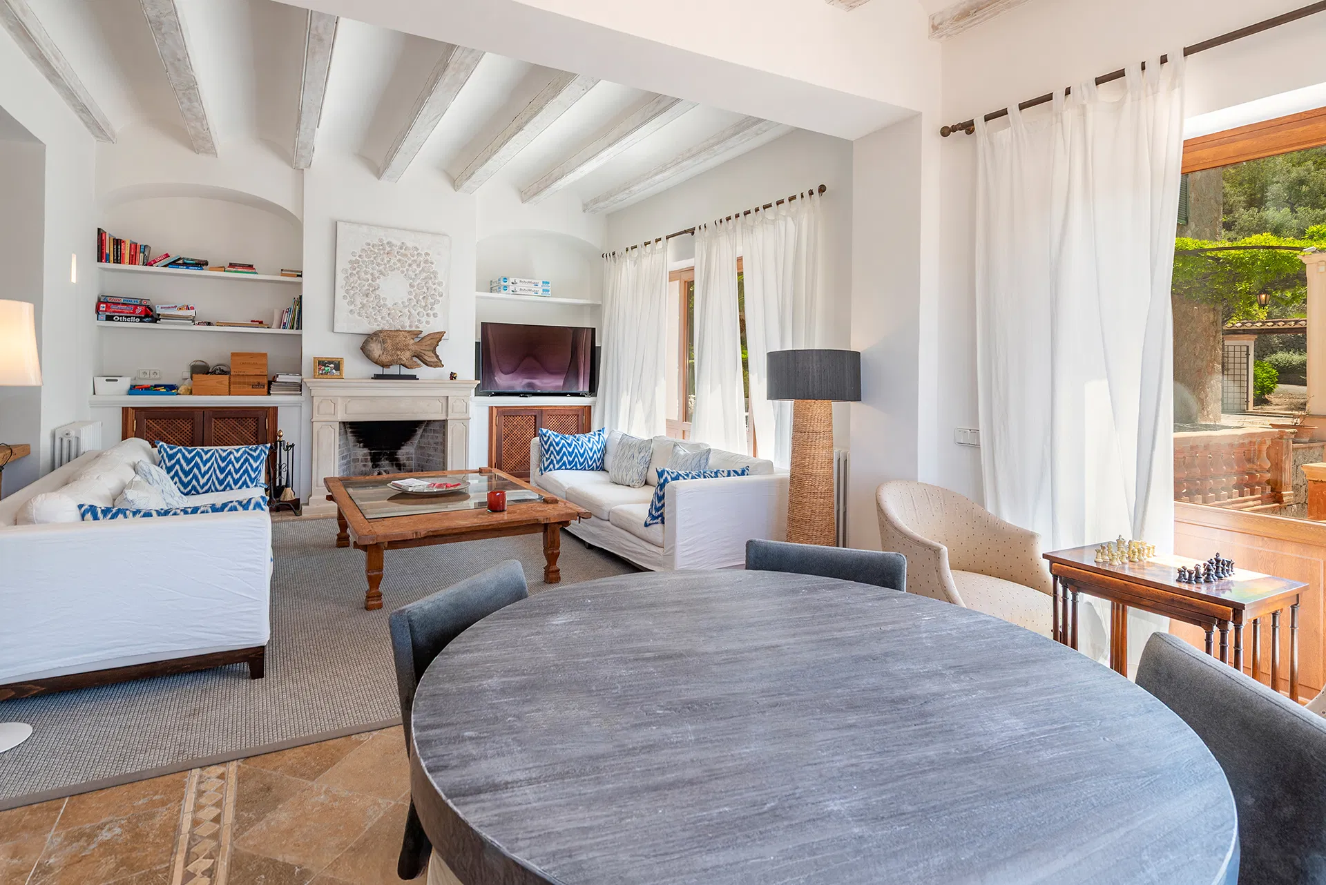 Exceptional villa with guest house and panoramic views-21