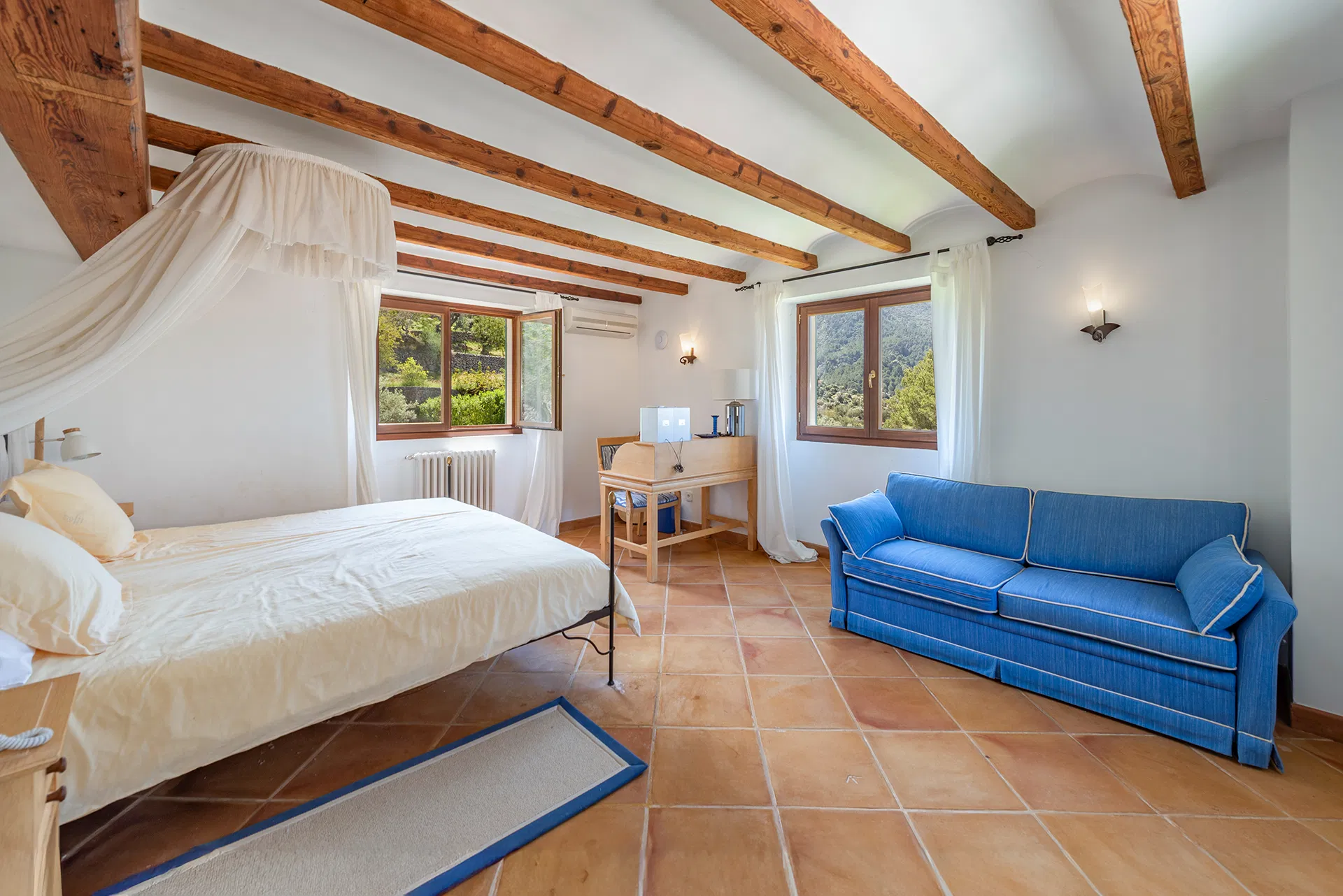 Exceptional villa with guest house and panoramic views-43