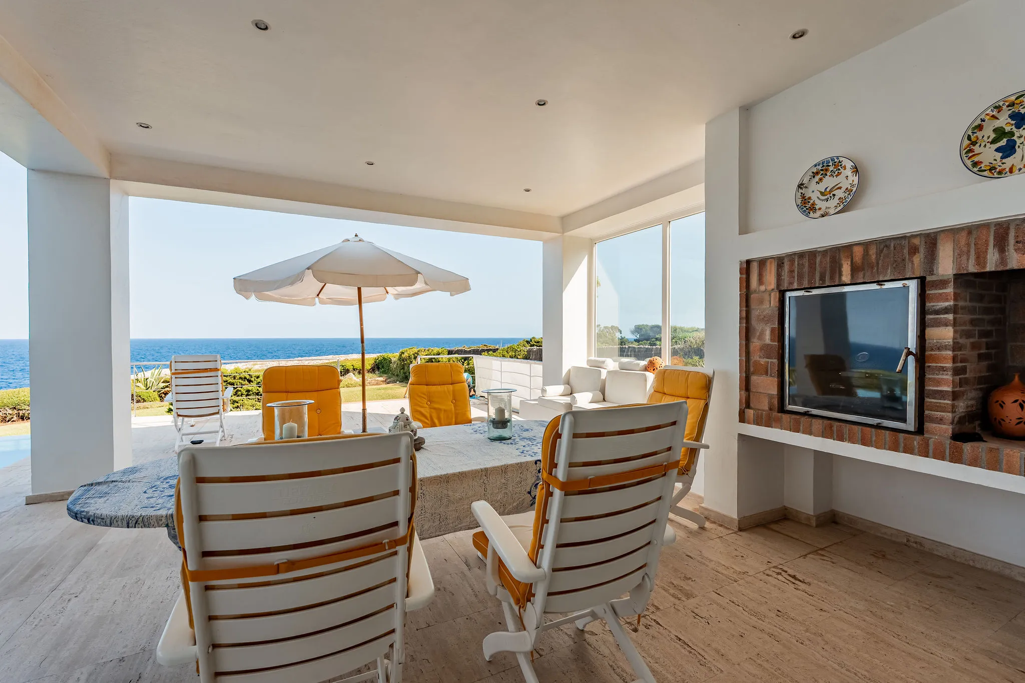 Fantastica villa in prima linea mare-15