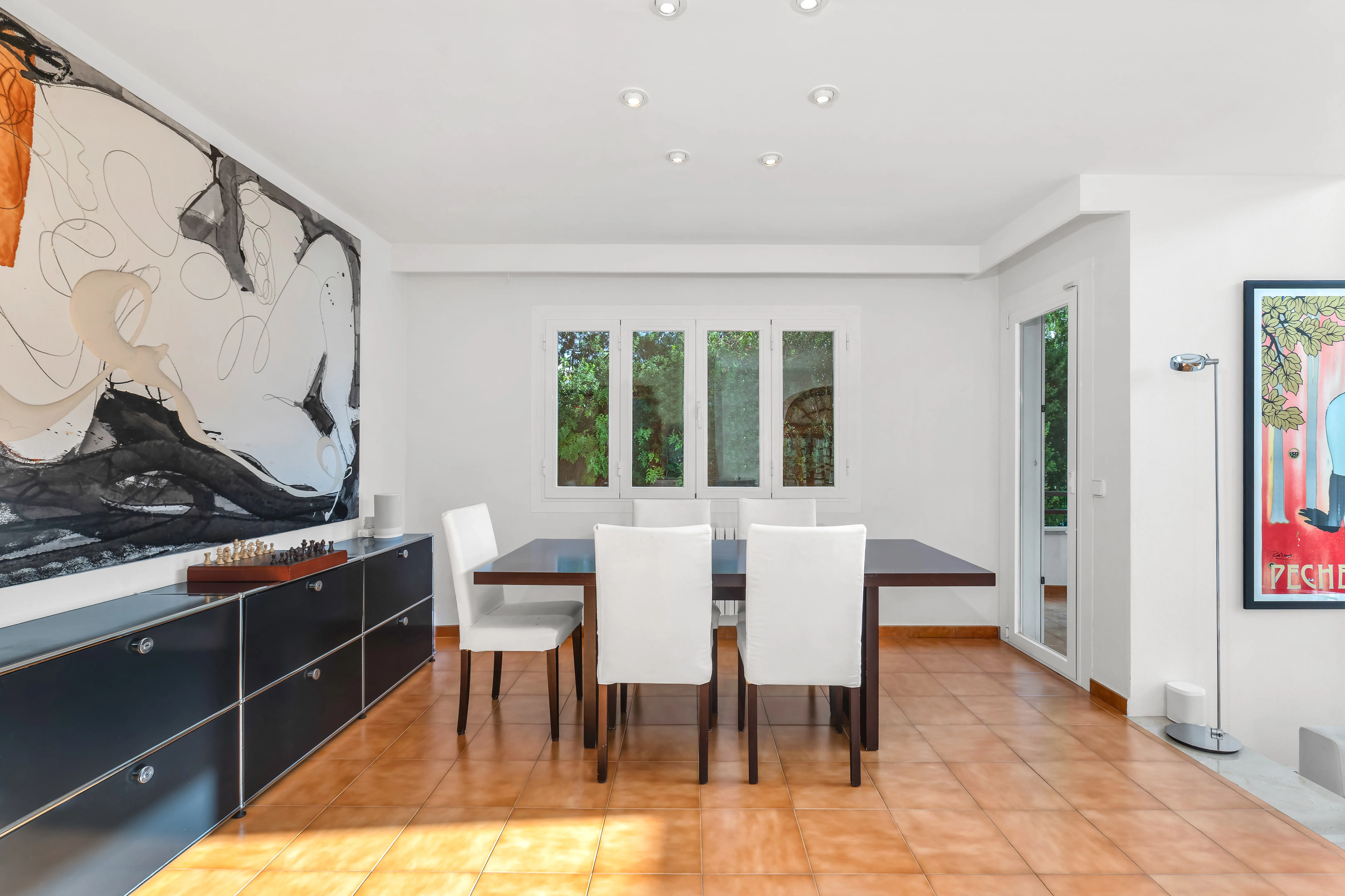 Villa familiale avec vue sur la mer dans une belle région-5