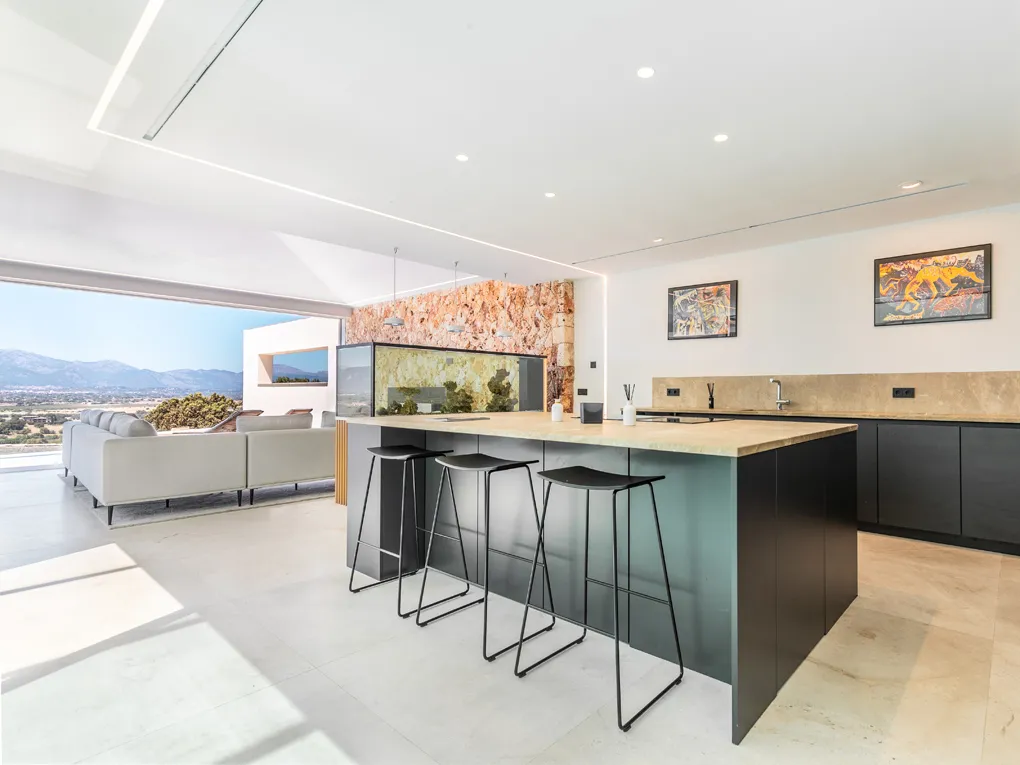 Modern townhouse with stunning views and a pool in Costitx-8