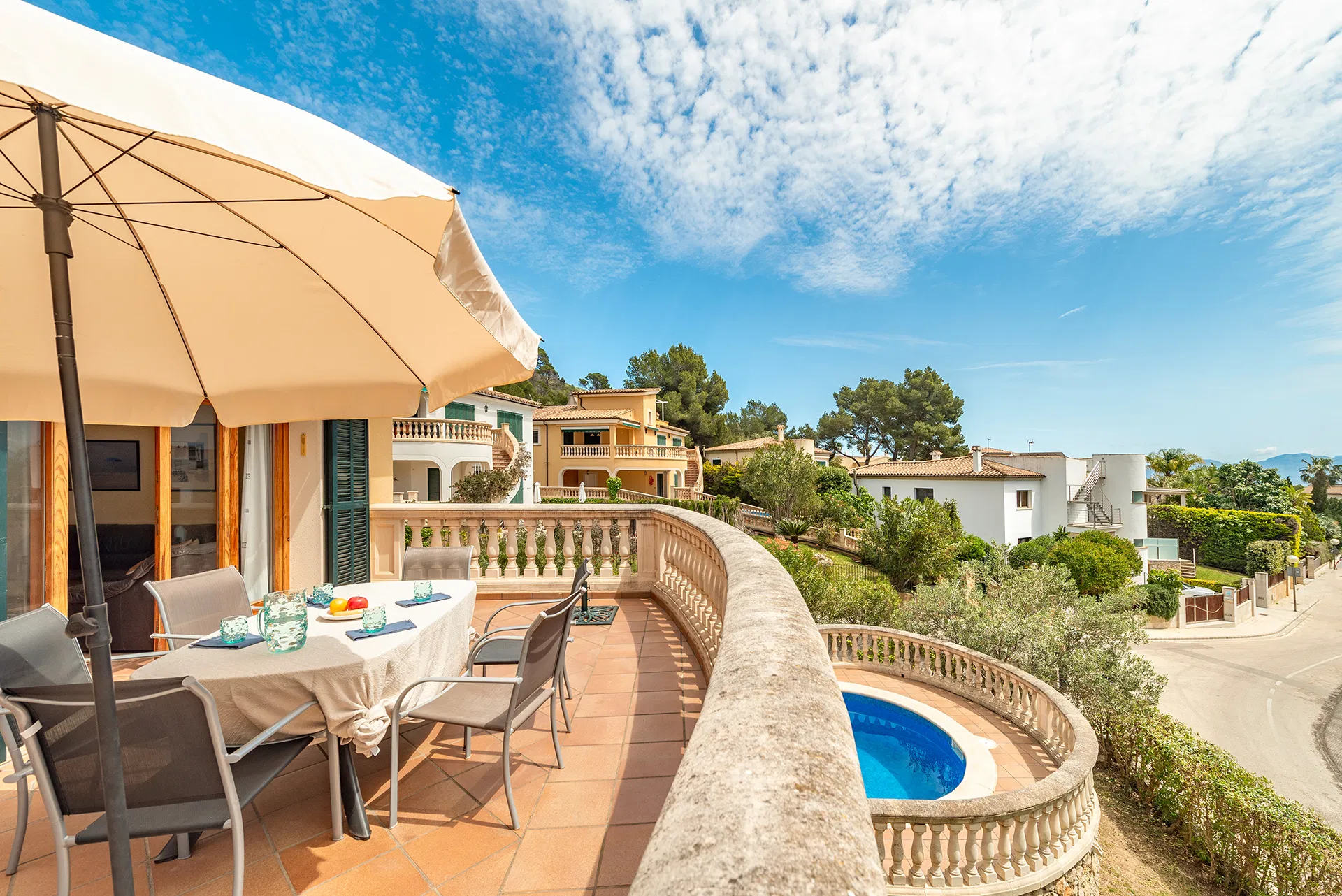 Encantadora villa de estilo mallorquín tradicional con licencia ETV-5