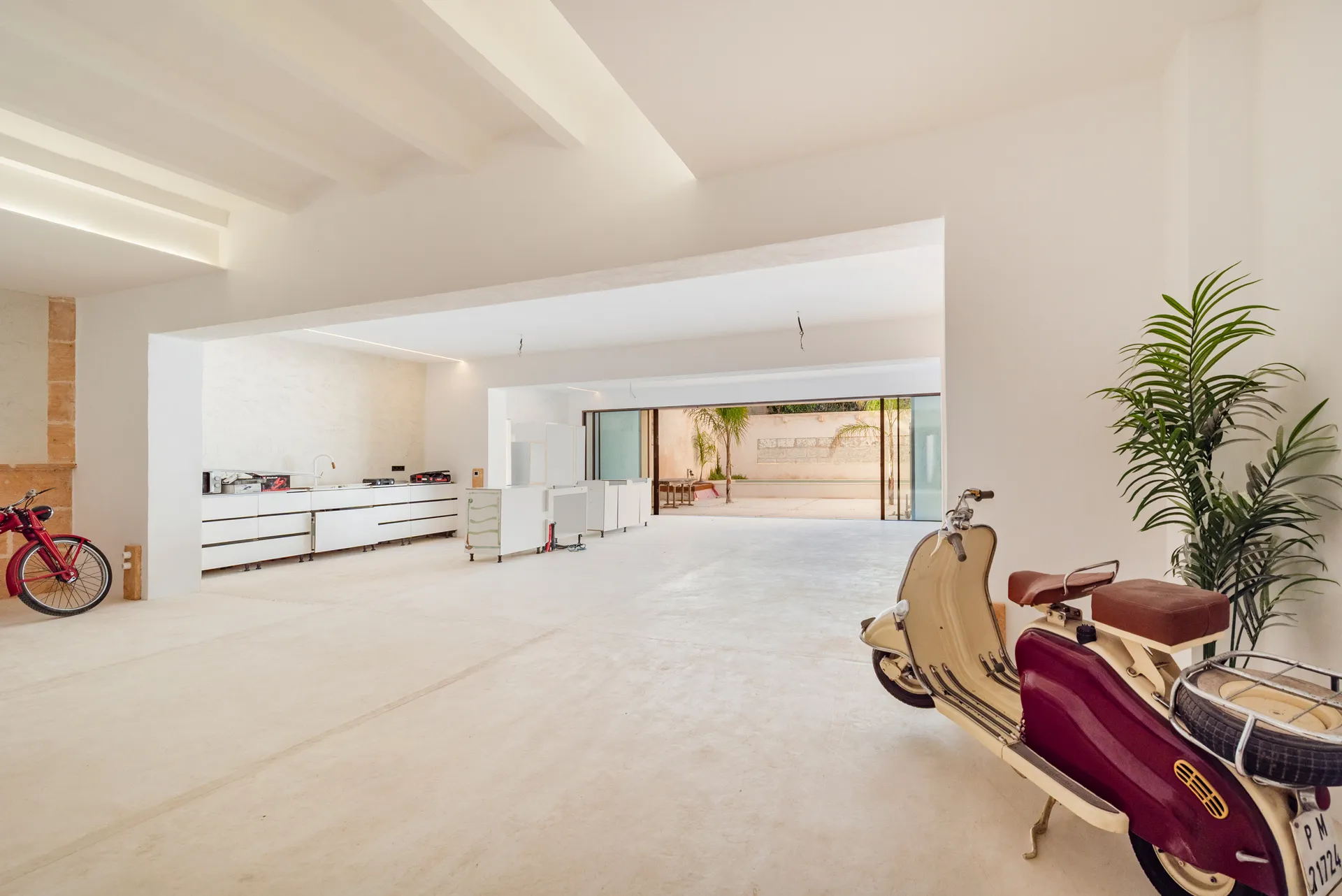 Excel·lent oportunitat a Sa Pobla – Casa de poble totalment reformada amb llicència de lloguer vacacional-12