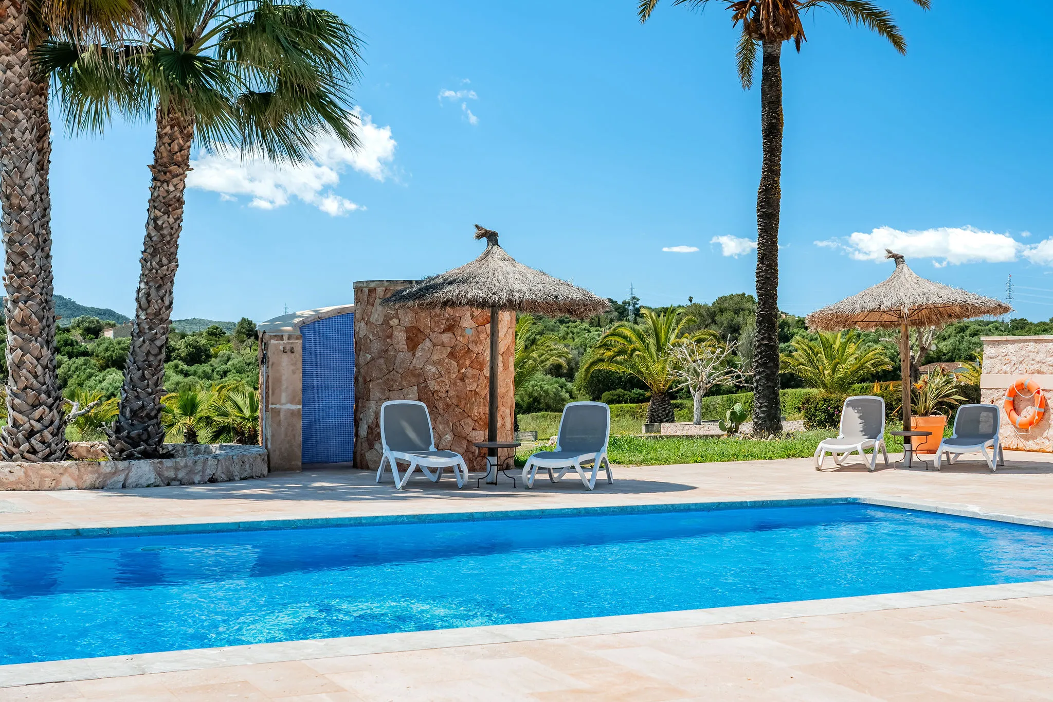 Finca z kamienia naturalnego z panoramicznym widokiem i licencją na wynajem-12