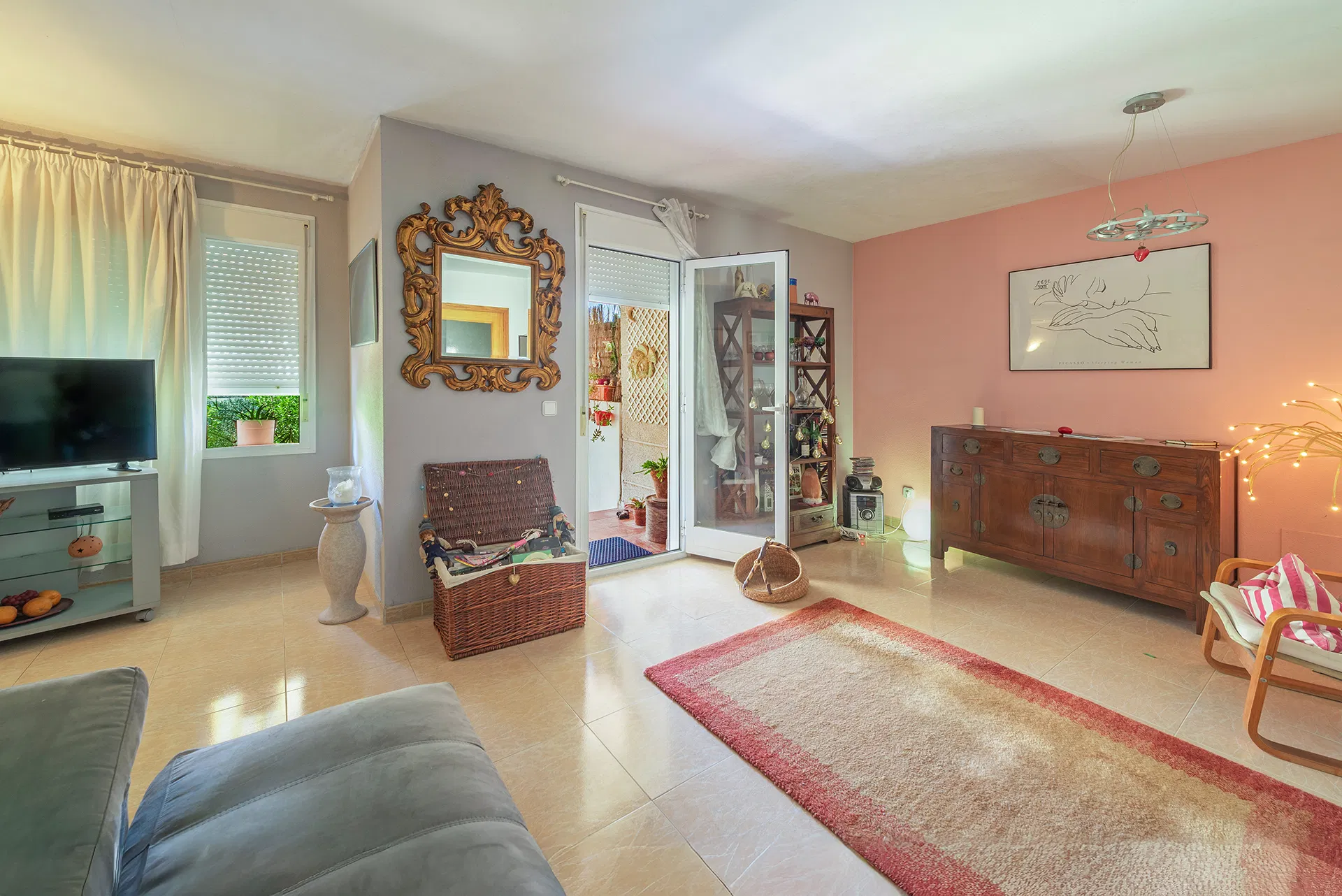 Ground-floor apartment with garden and communal pool in Puerto de Alcudia, Mallorca-7