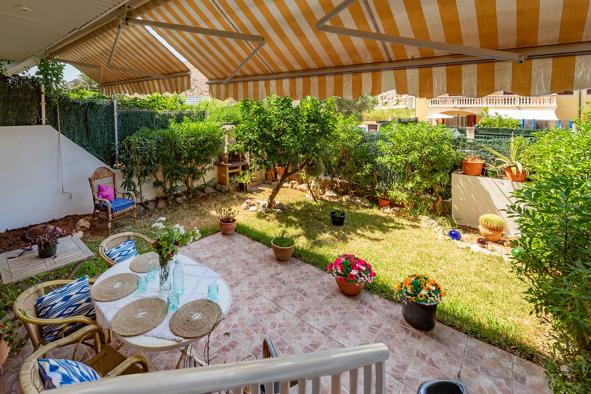 Ground-floor apartment with garden and communal pool in Puerto de Alcudia, Mallorca-18