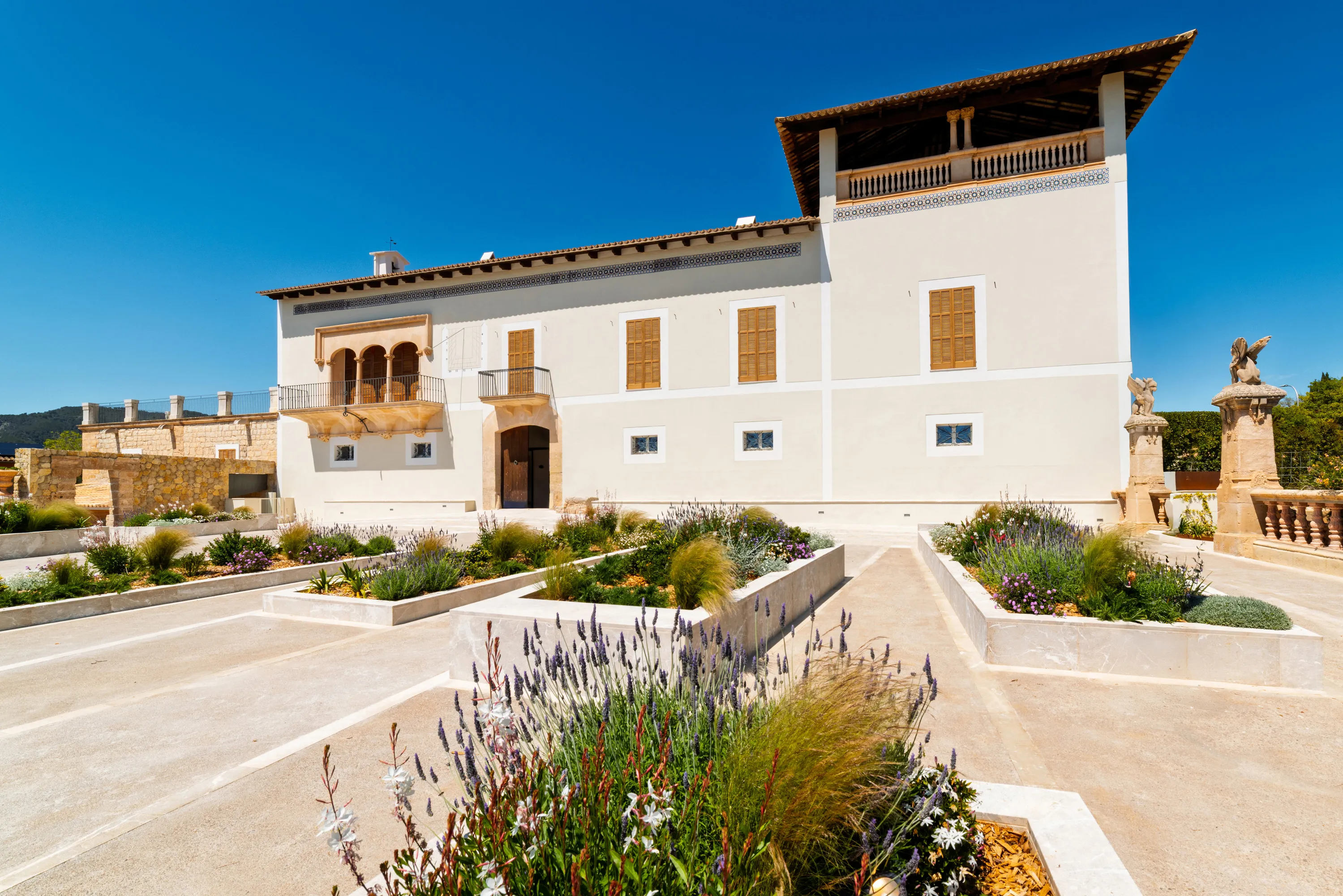 Exclusivo ático dúplex con terraza-torre privada y espectaculares vistas panorámicas de 360° en la histórica possessió mallorquina de Son Xigala-13