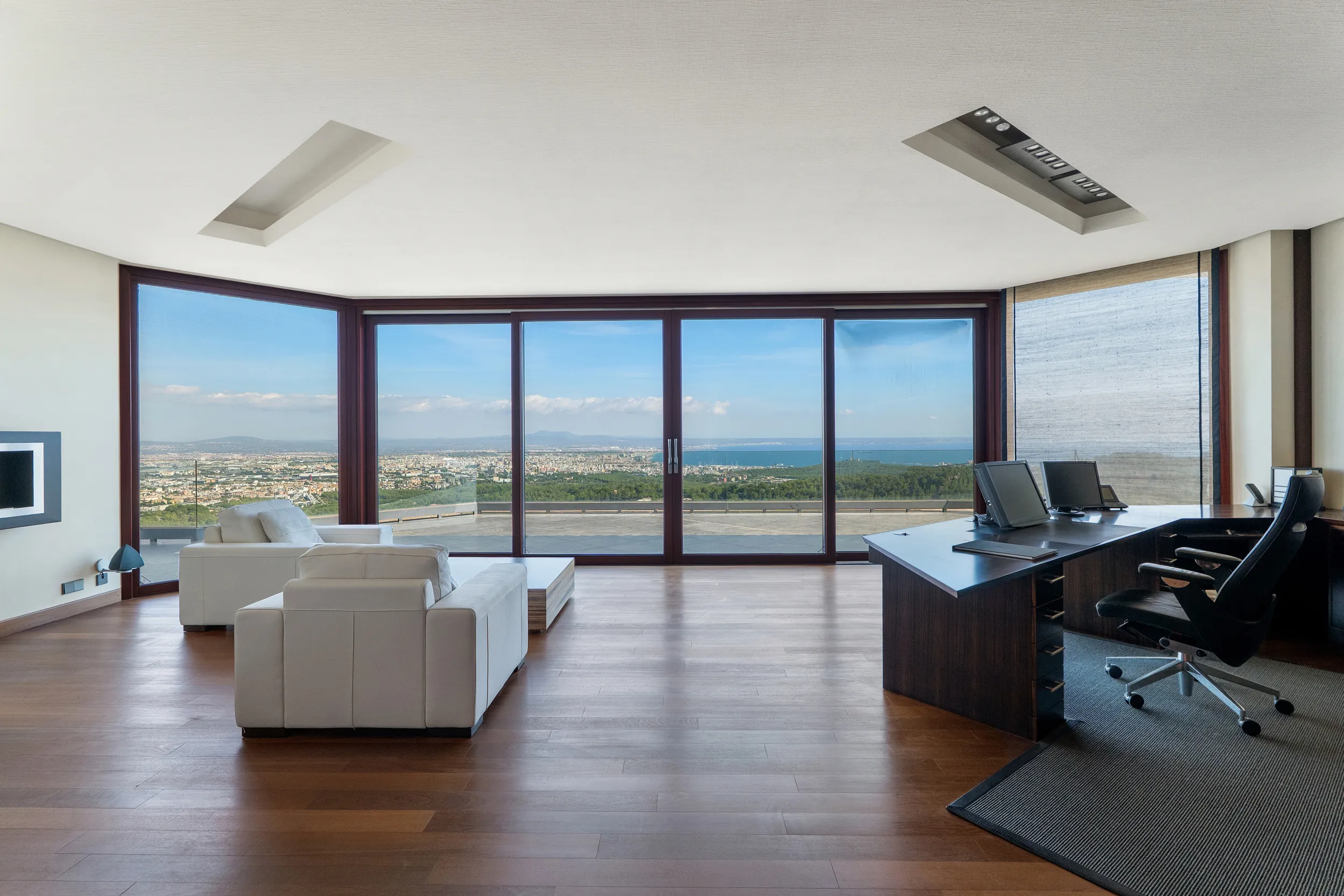 Magnifique villa avec vue imprenable sur la mer-18