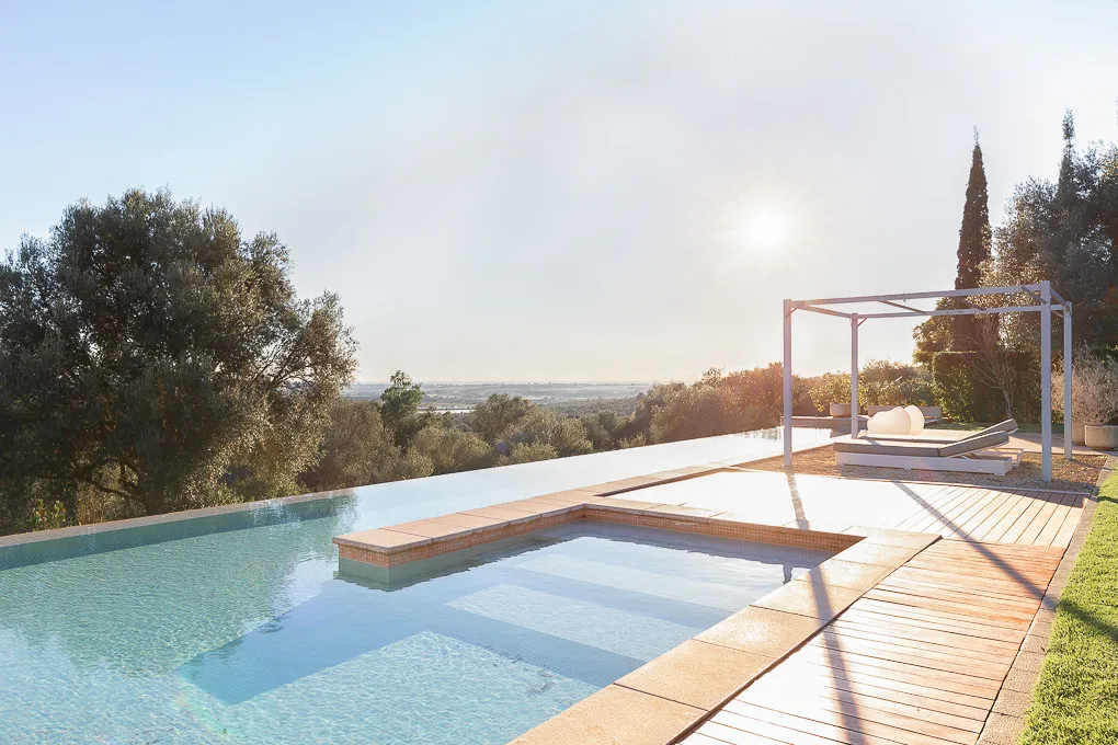 Wysokiej jakości wiejski dom w ekskluzywnej lokalizacji-1