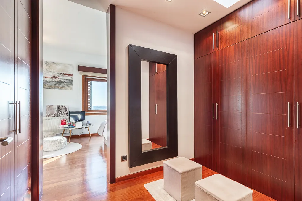 Wysokiej jakości wiejski dom w ekskluzywnej lokalizacji-15