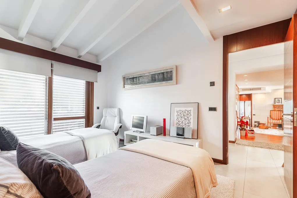 Wysokiej jakości wiejski dom w ekskluzywnej lokalizacji-12