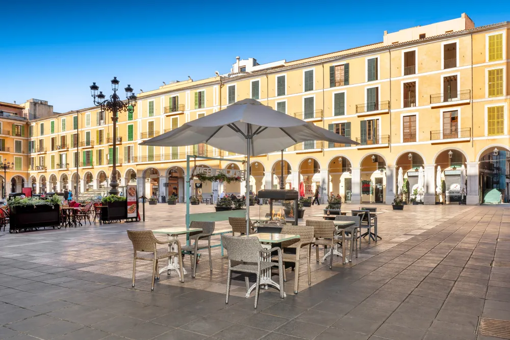 Café met terras in het hart van Palma-10