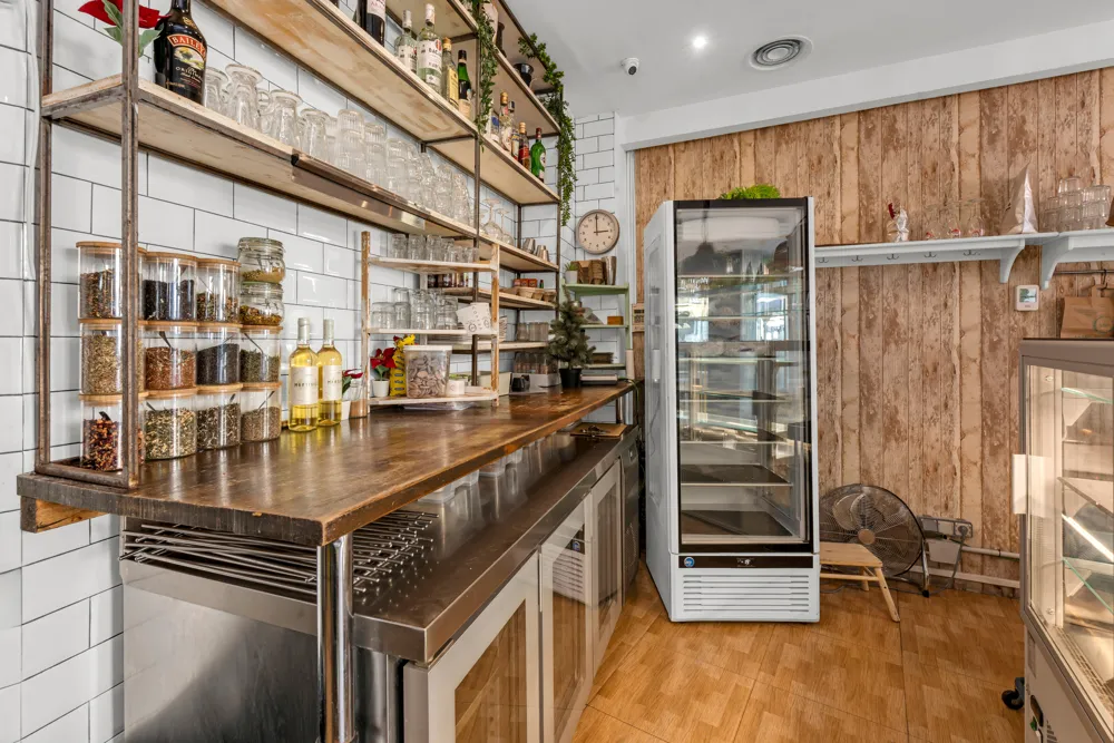 Café with Terrace in the Heart of Palma-7