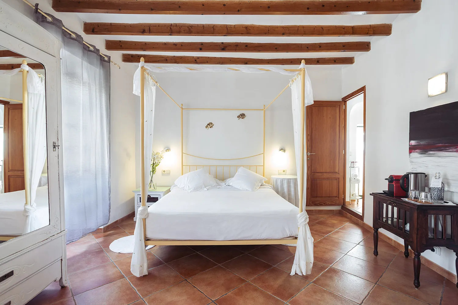 Charmigt boutiquehotell i vackra Estellencs-21