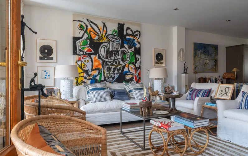 Casa de pueblo luminosa en Alaró  – con jardín, piscina y garaje