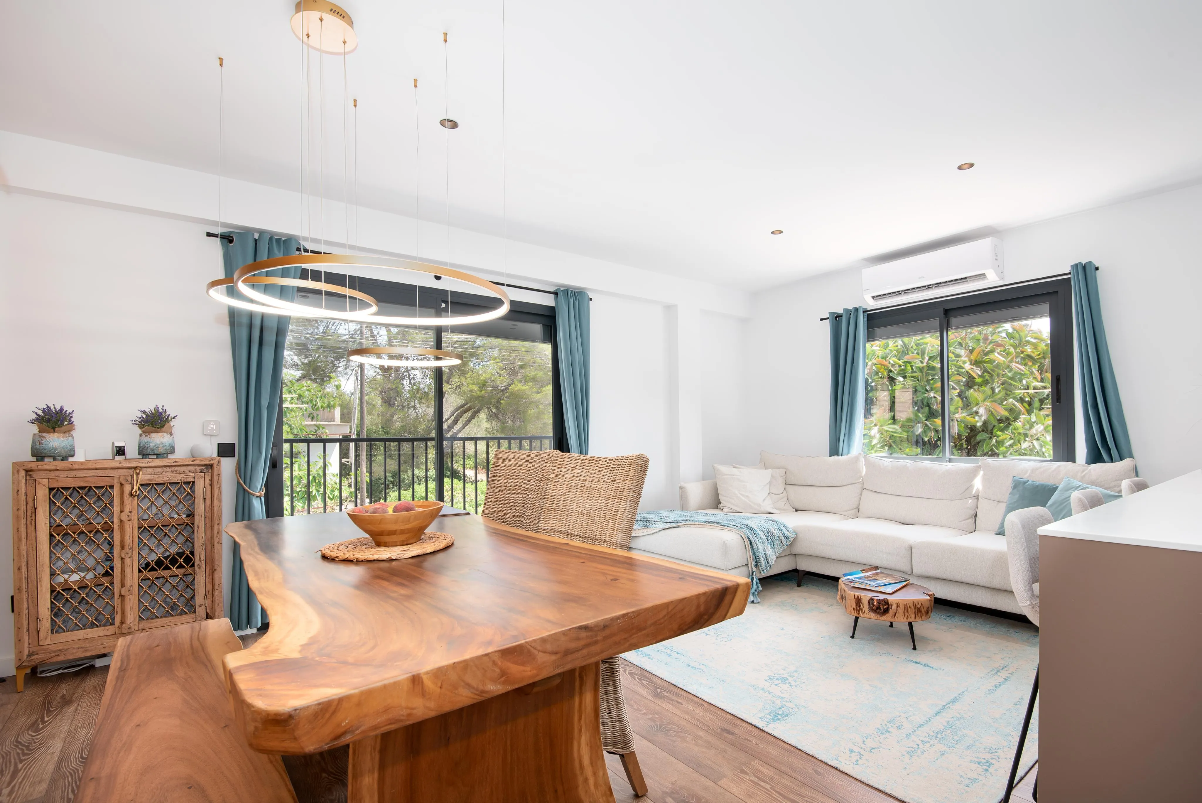 Renoveret penthouse med havudsigt-7