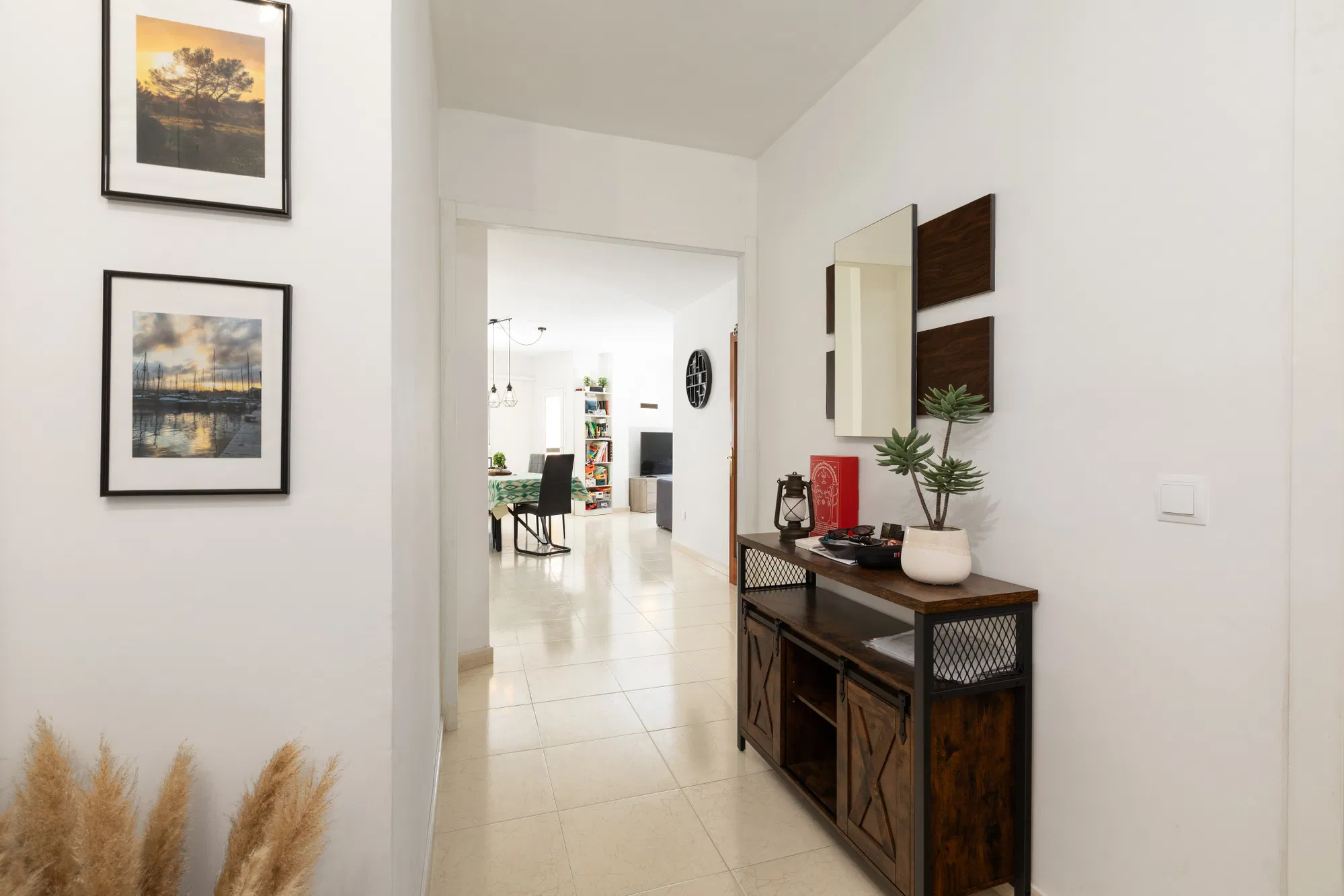 Spacious flat in Santa Catalina with plenty of natural light-9