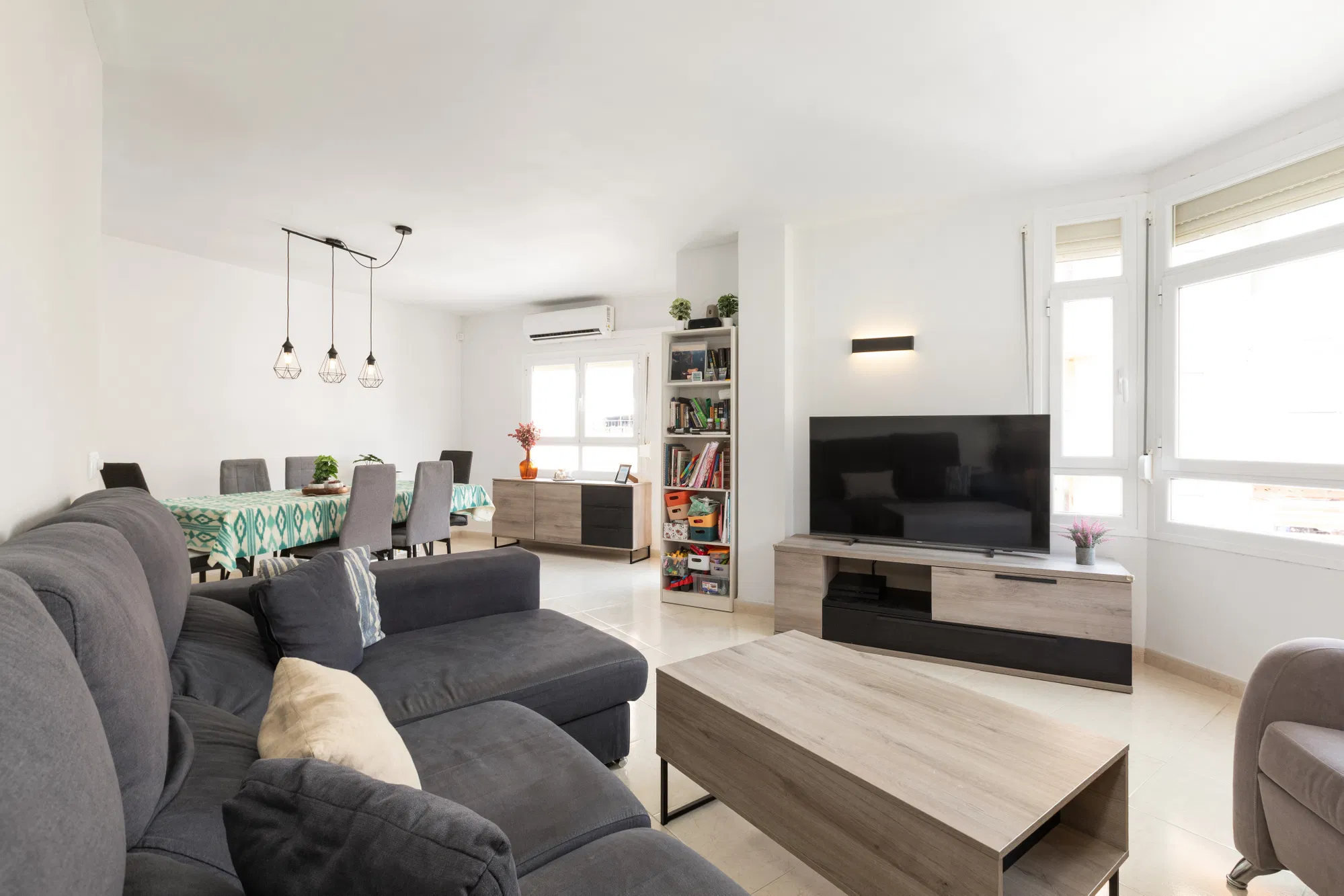 Spacious flat in Santa Catalina with plenty of natural light-3