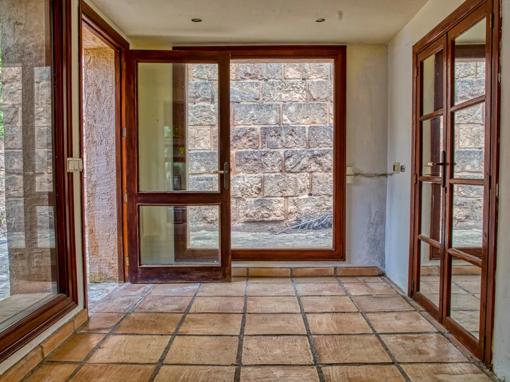 Finca para reformar en zona tranquila con mucho terreno-14