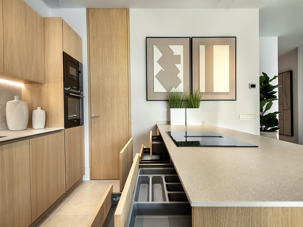 Planta baja de nueva construcción con jardín, mini-piscina y parking cerca de la playa en Ciudad Jardín-16