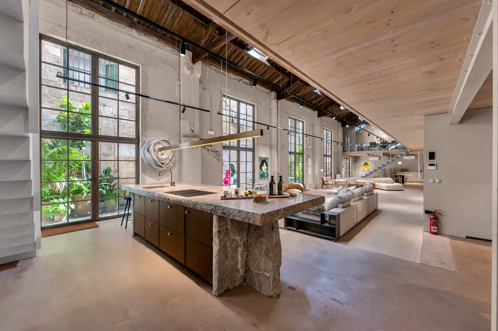 Loft unico nel cuore della città - Un vero gioiello dal carattere prestigioso-3