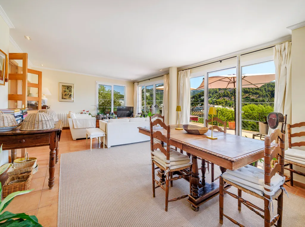 House with amazing views to the harbour of Port Sóller-8