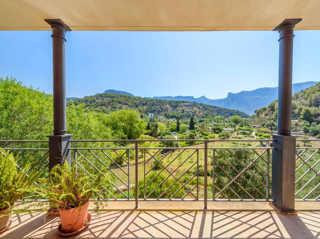 House with amazing views to the harbour of Port Sóller-22