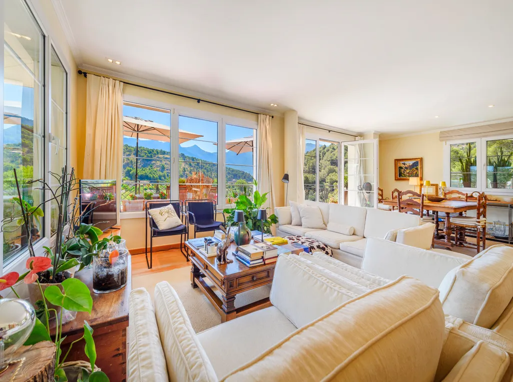 House with amazing views to the harbour of Port Sóller-5