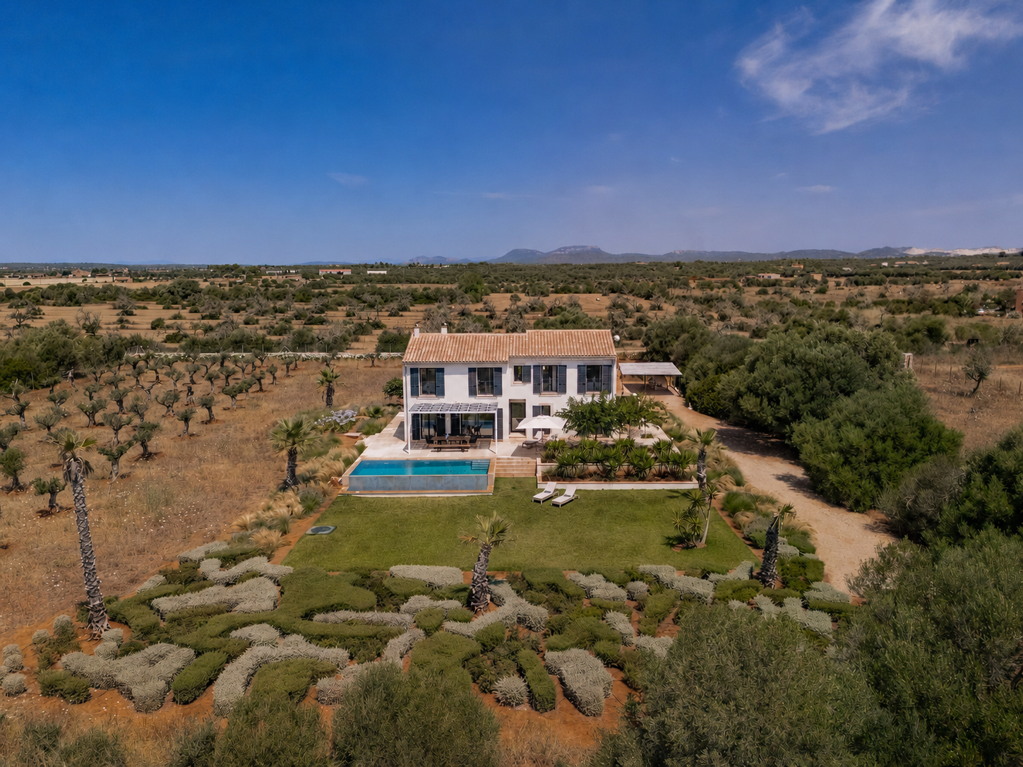 Modern Finca Close to "Es Trenc" Natural Beach