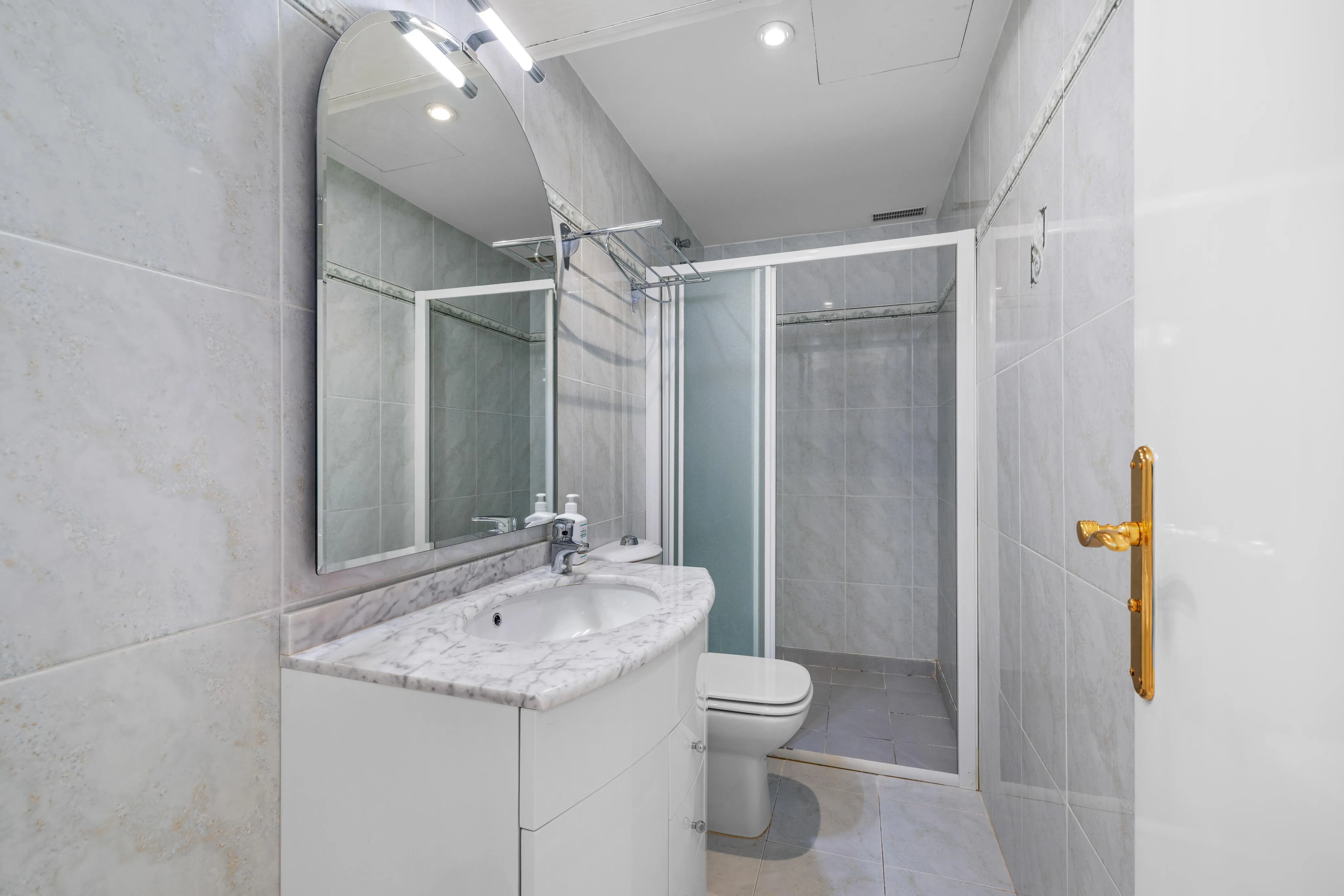 Sea view apartment in Portals-10