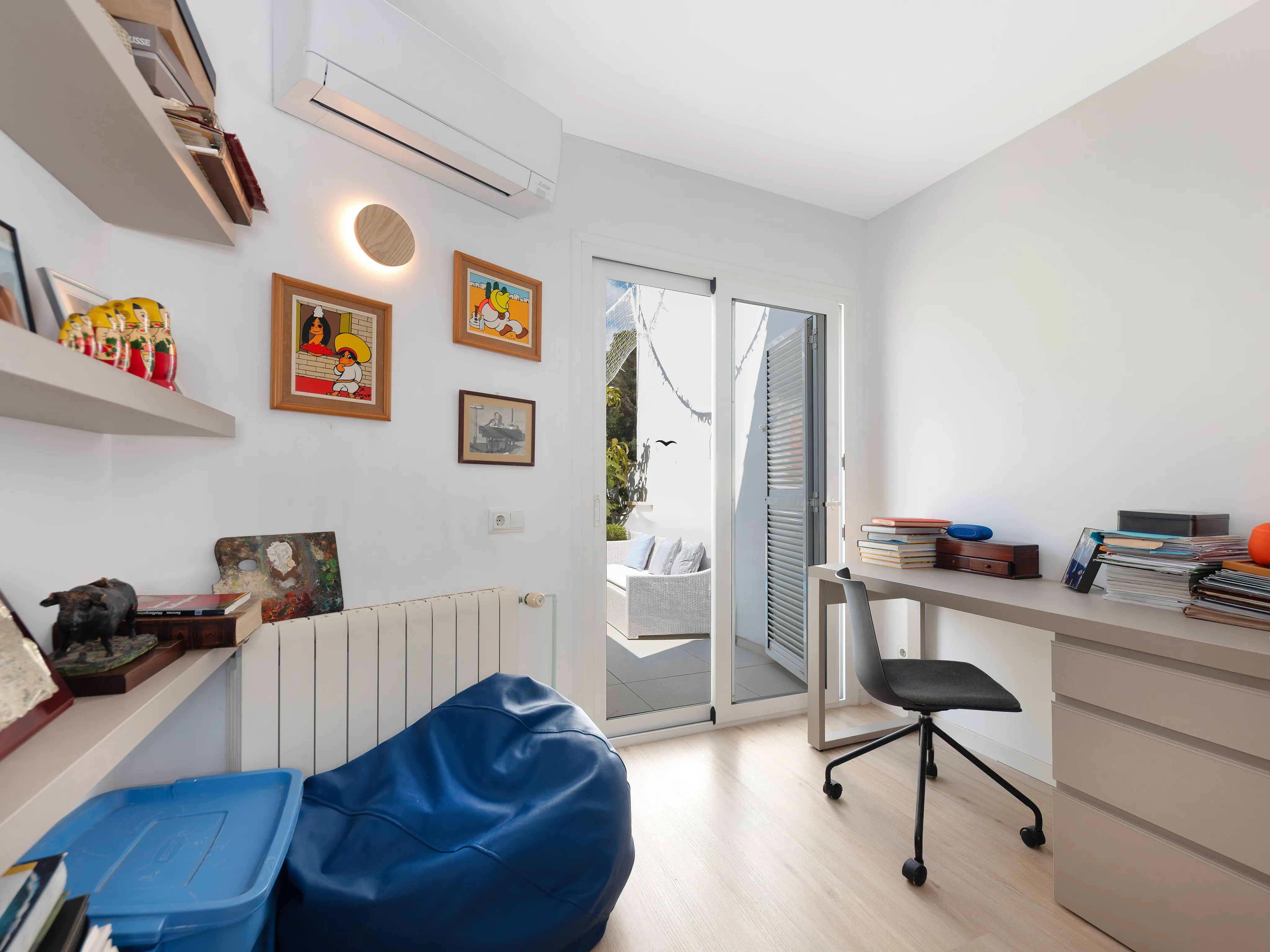 Charming refurbished townhouse in prime Bendinat location-11