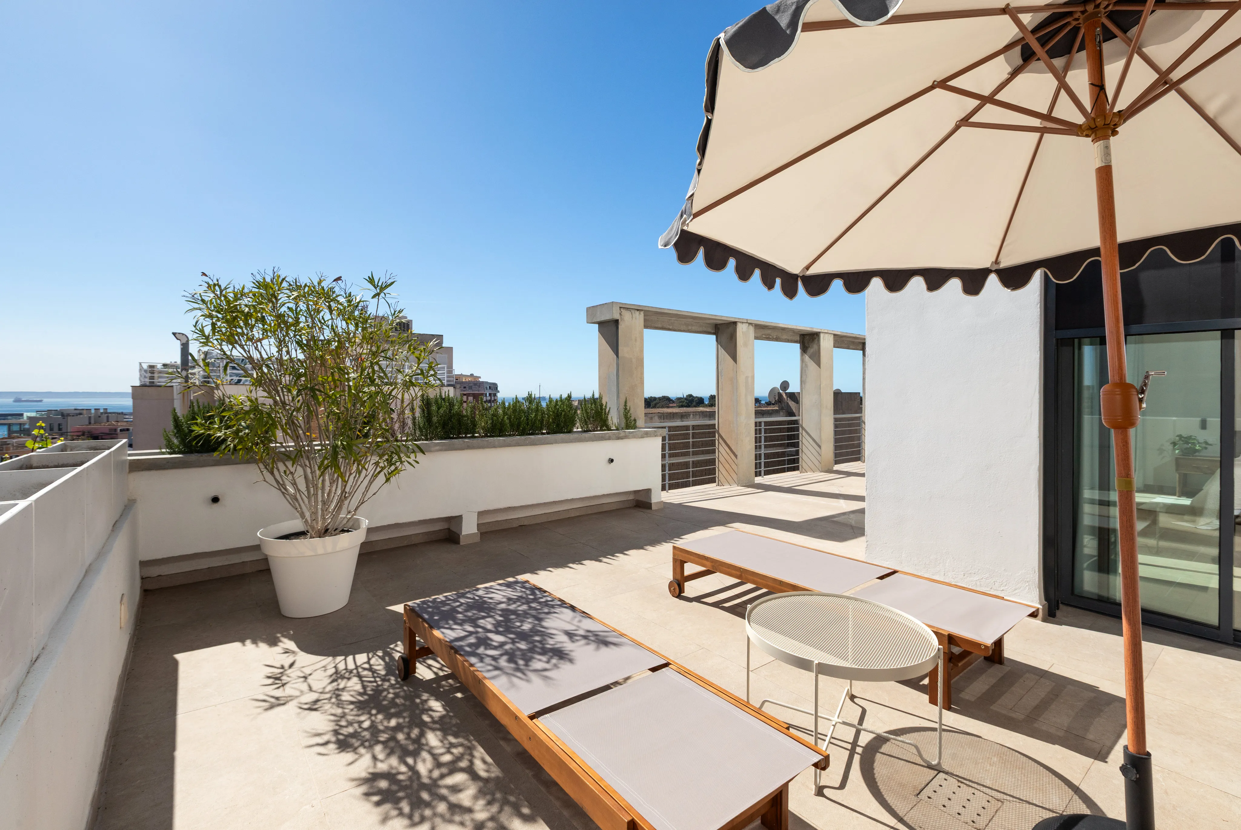 Stylowy dupleks z przestronnymi tarasami i wyjątkową atmosferą-10