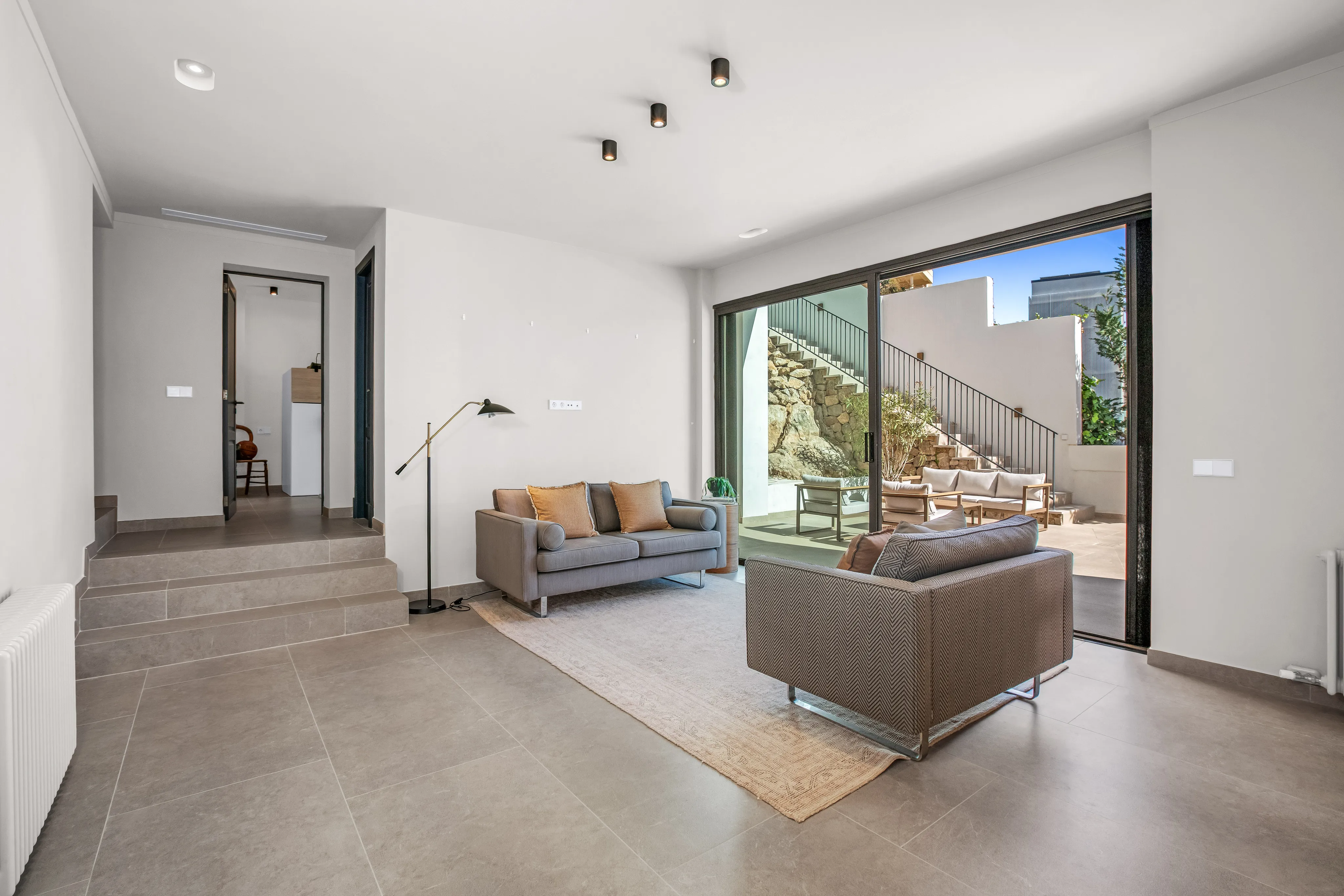 Stylowy dupleks z przestronnymi tarasami i wyjątkową atmosferą-9