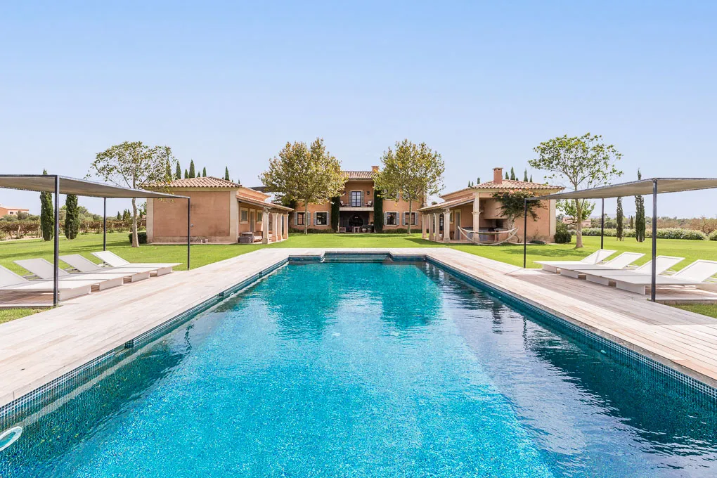 Luksusfinca med vidunderlig udsigt i Pina-26