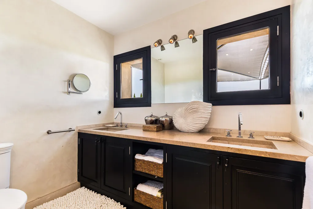 Luksusfinca med vidunderlig udsigt i Pina-14