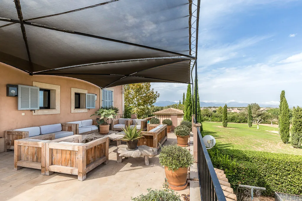 Luksusfinca med vidunderlig udsigt i Pina-3