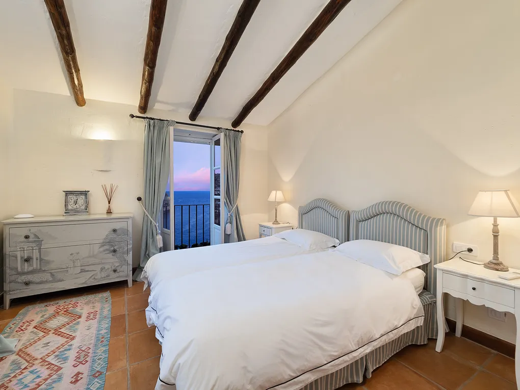 Villa op toplocatie met gastenverblijf en privacy-10