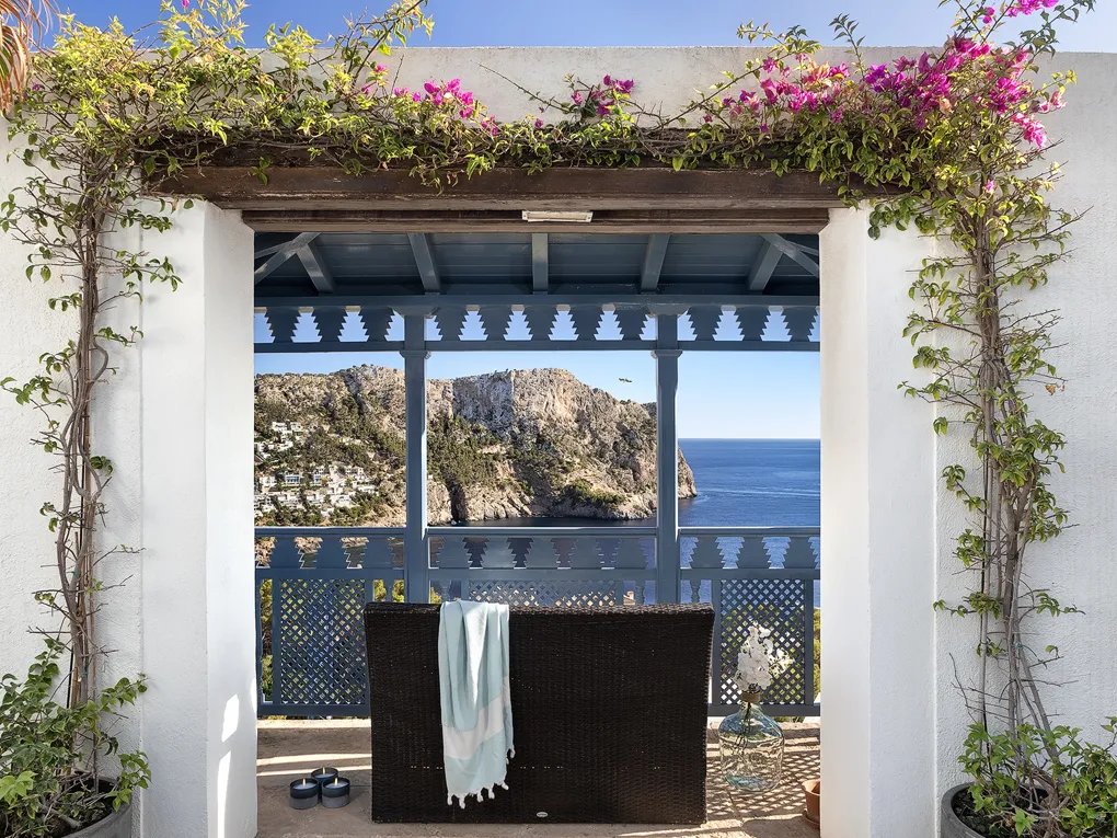 Villa med bedste beliggenhed, gæstehus og privatliv-11