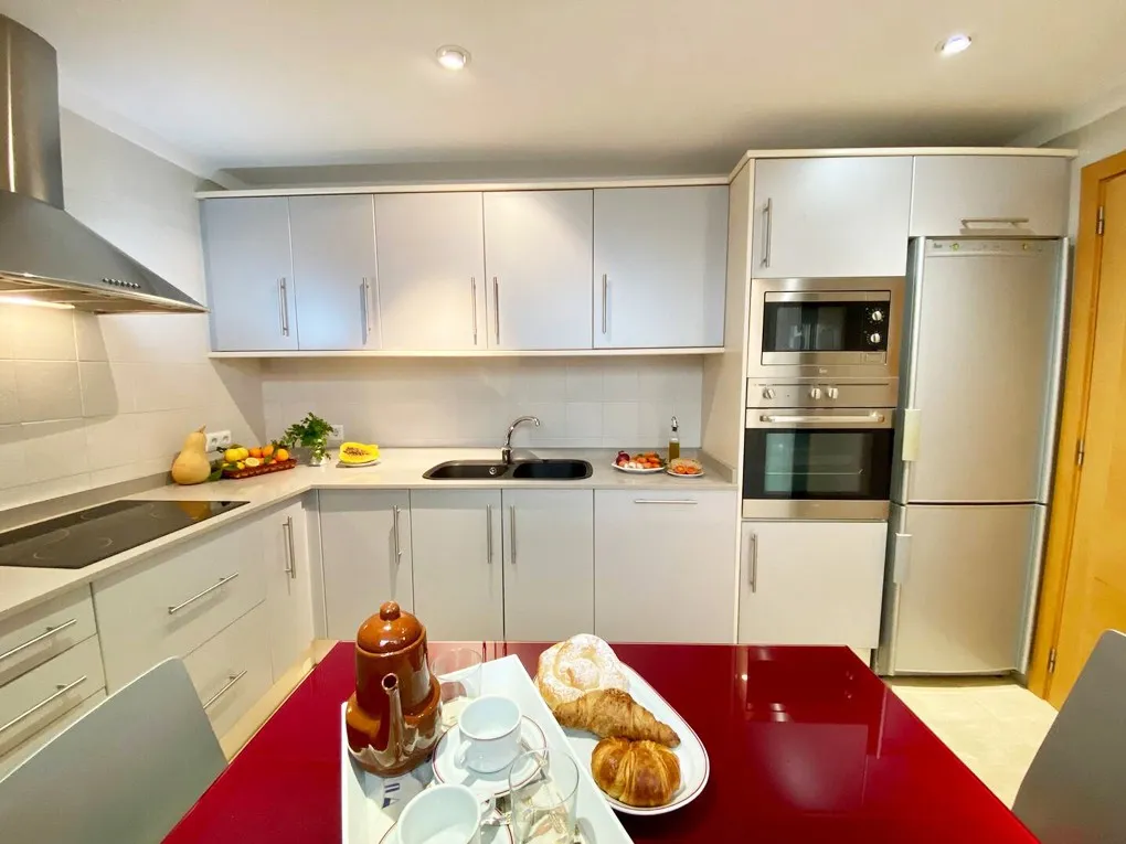 Centraal gelegen, goed uitgerust en comfortabel appartement-7