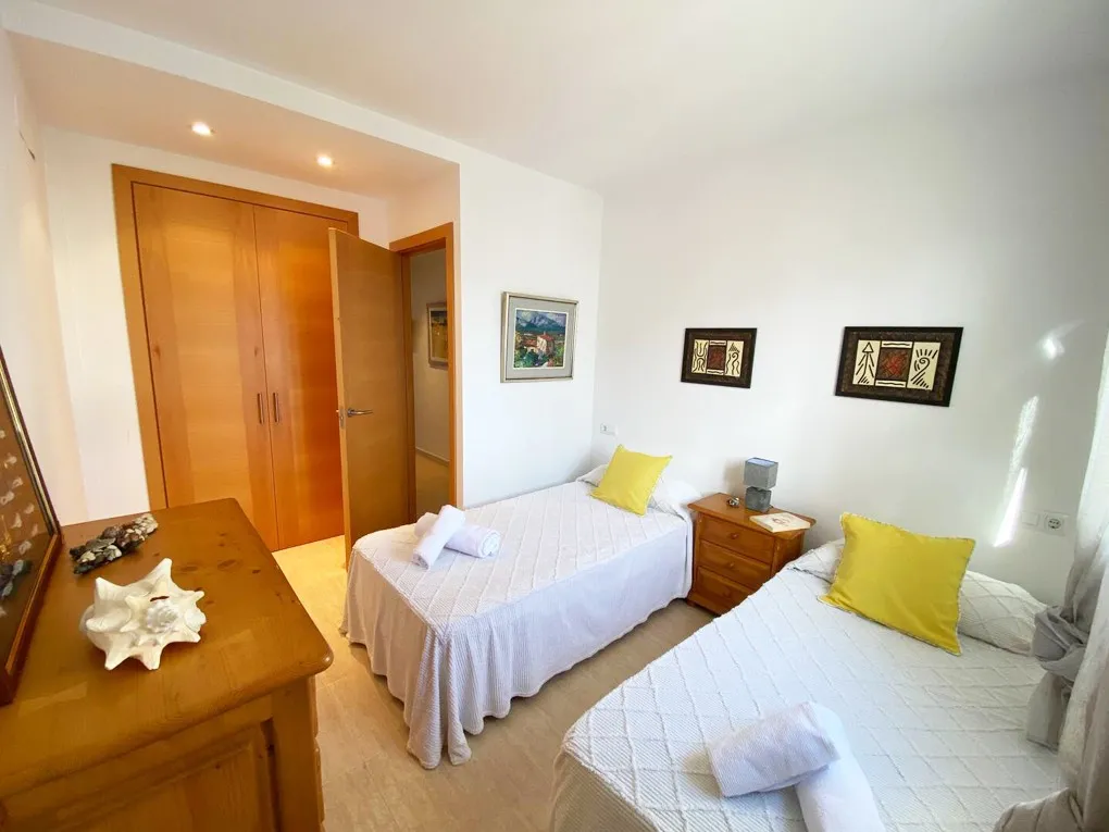 Centraal gelegen, goed uitgerust en comfortabel appartement-16