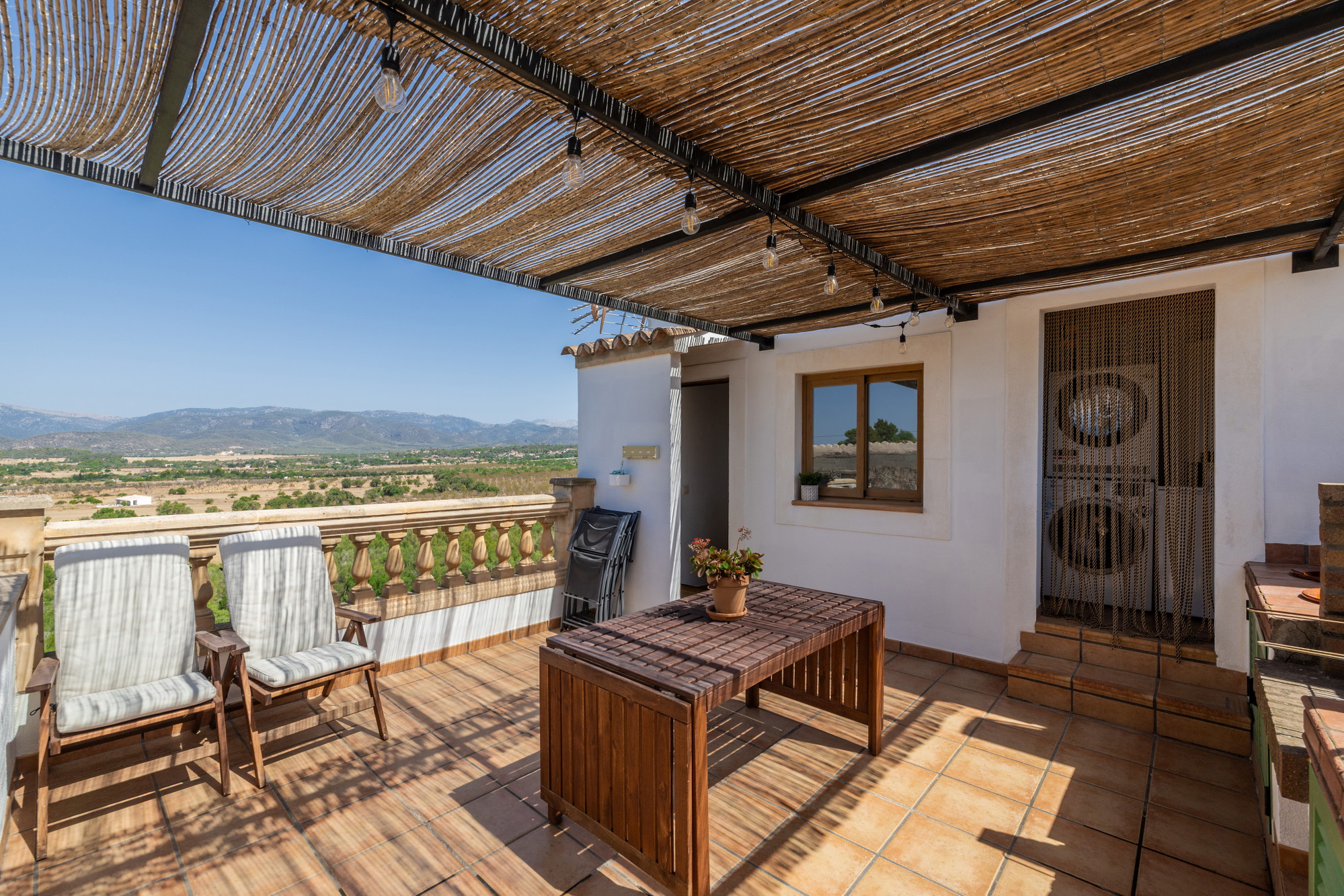 Authentisches Dorfhaus mit Tramuntana-Blick in Sa Cabaneta-3