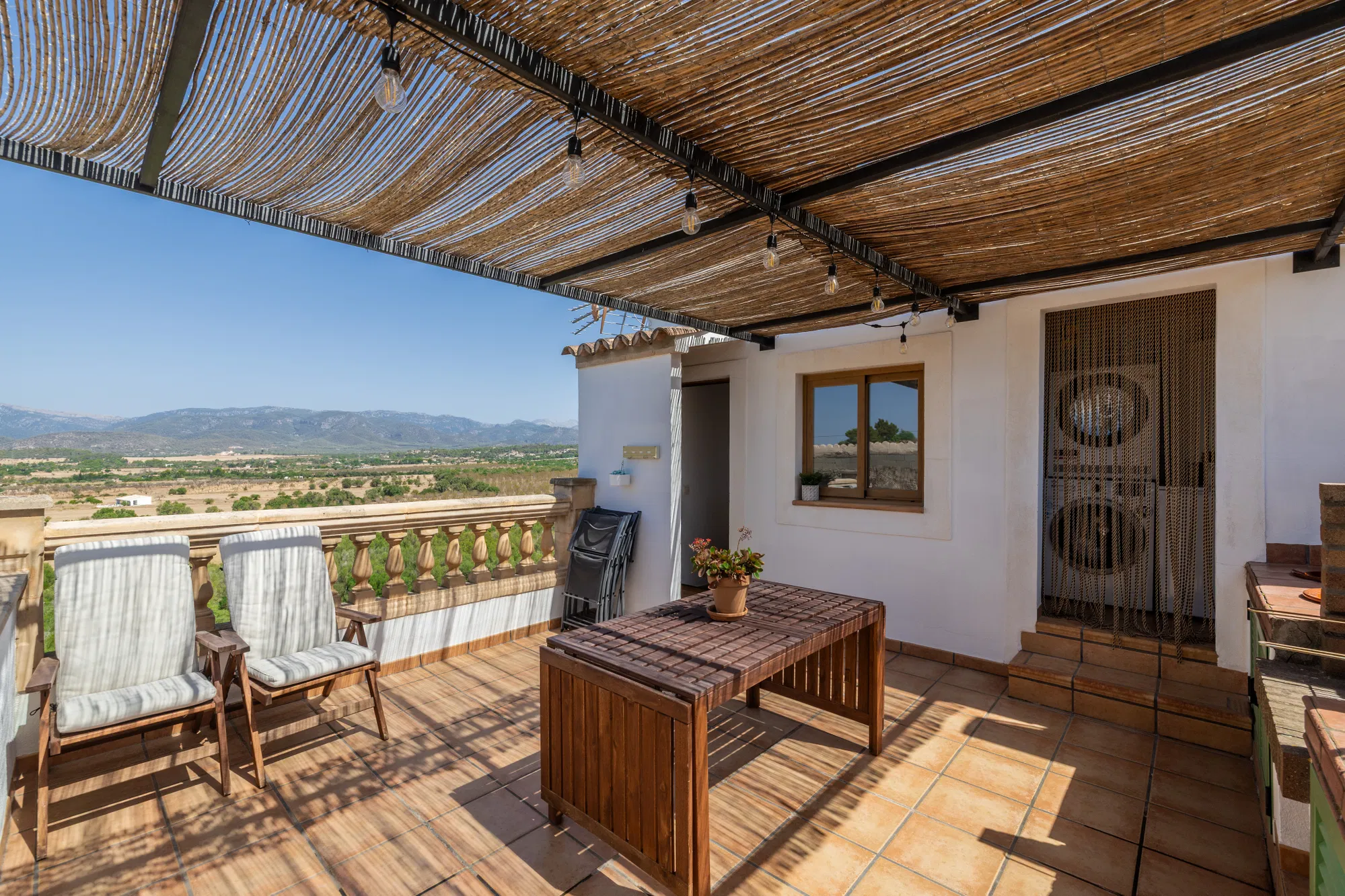 Authentisches Dorfhaus mit Tramuntana-Blick in Sa Cabaneta-3