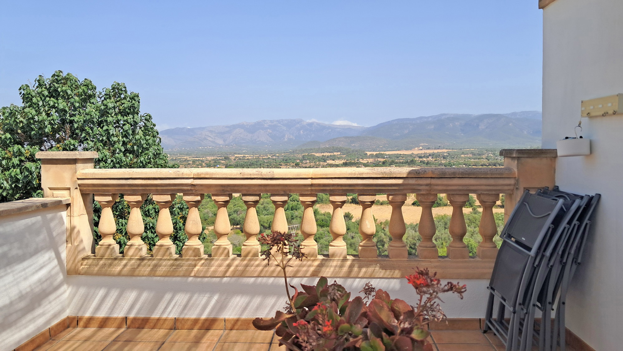Auténtica casa de pueblo con vistas a la Tramuntana en Sa Cabaneta