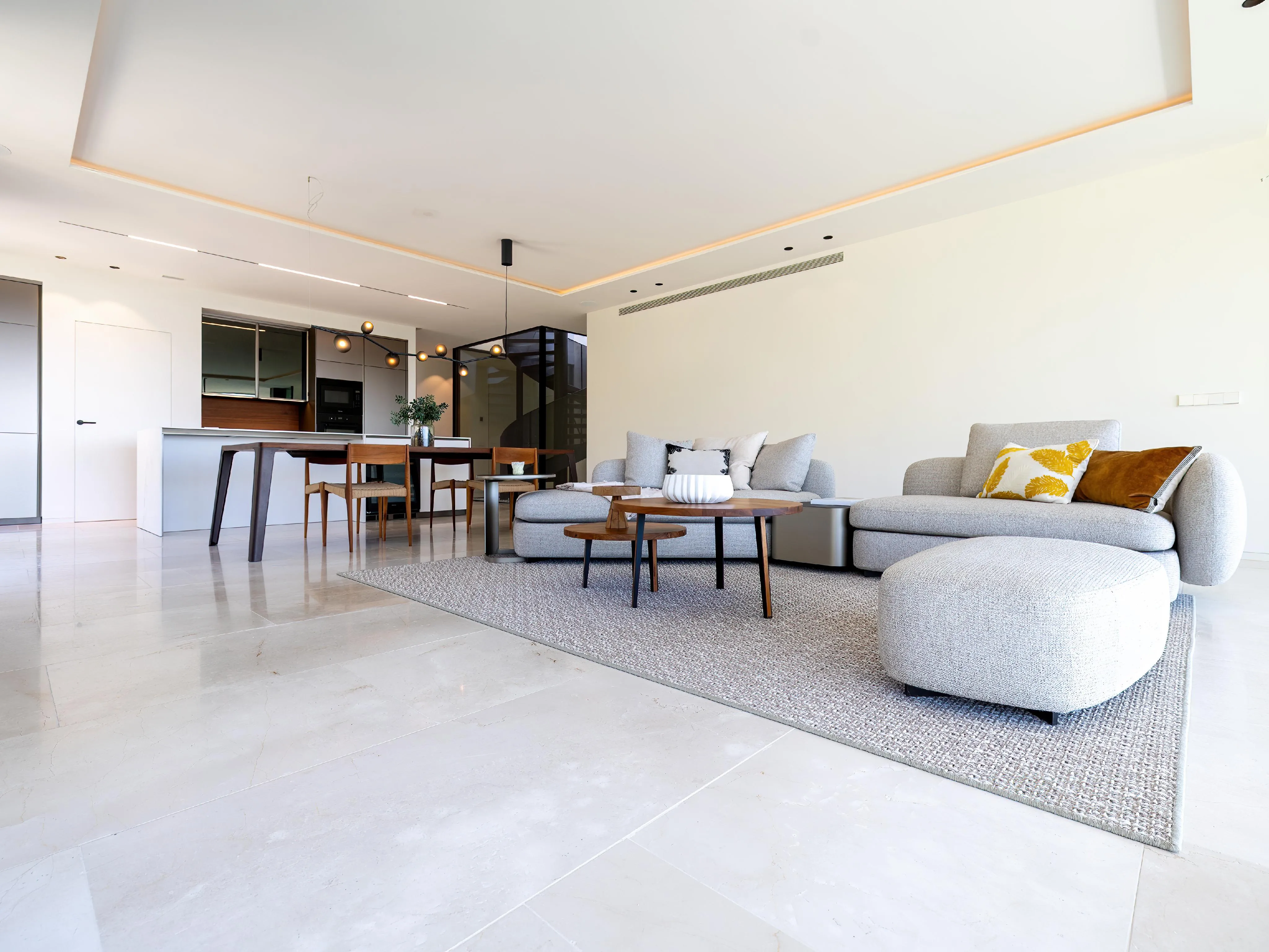 New penthouse with amazing sea views-6