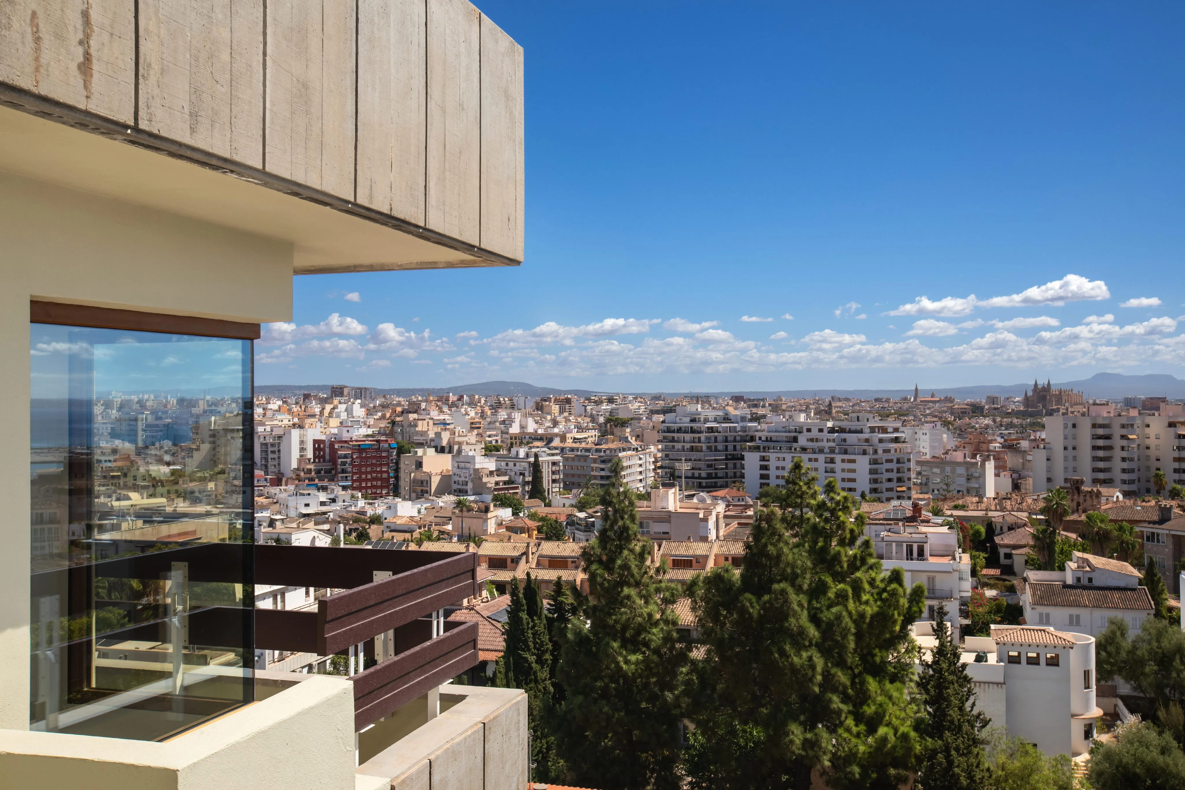Luxueus, gerenoveerd penthouse in Son Armadams met panoramisch uitzicht-17