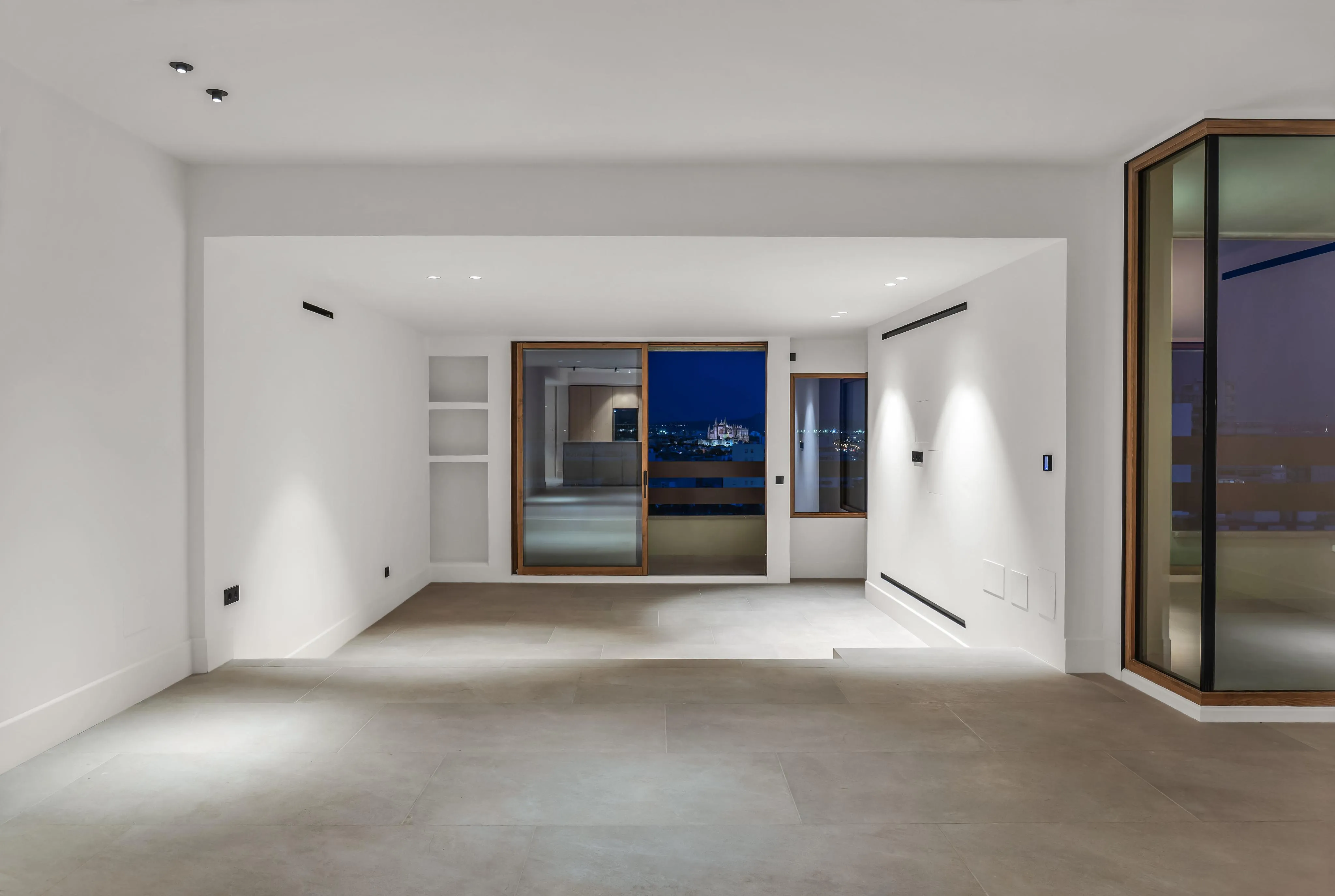 Luxueus, gerenoveerd penthouse in Son Armadams met panoramisch uitzicht-24