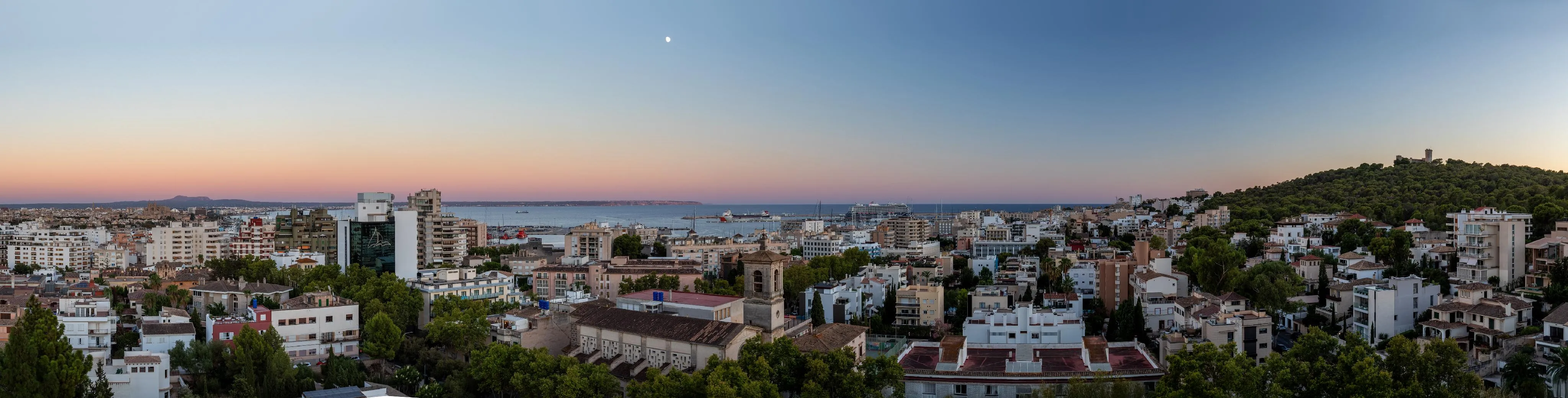 Luxueus, gerenoveerd penthouse in Son Armadams met panoramisch uitzicht-1