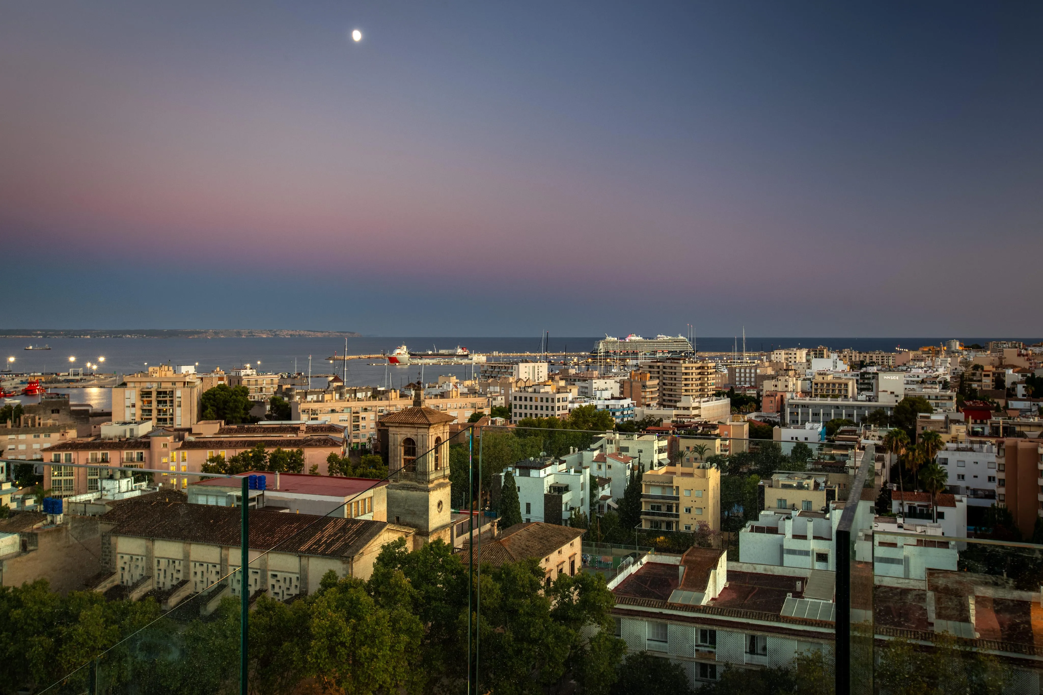 Luxueus, gerenoveerd penthouse in Son Armadams met panoramisch uitzicht-28